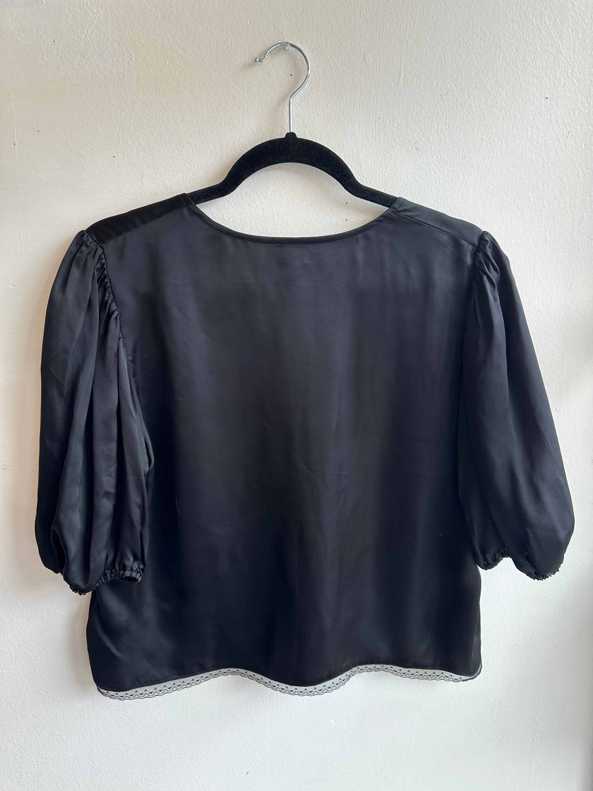 Wilfred Black Bria Balloon Sleeve Top