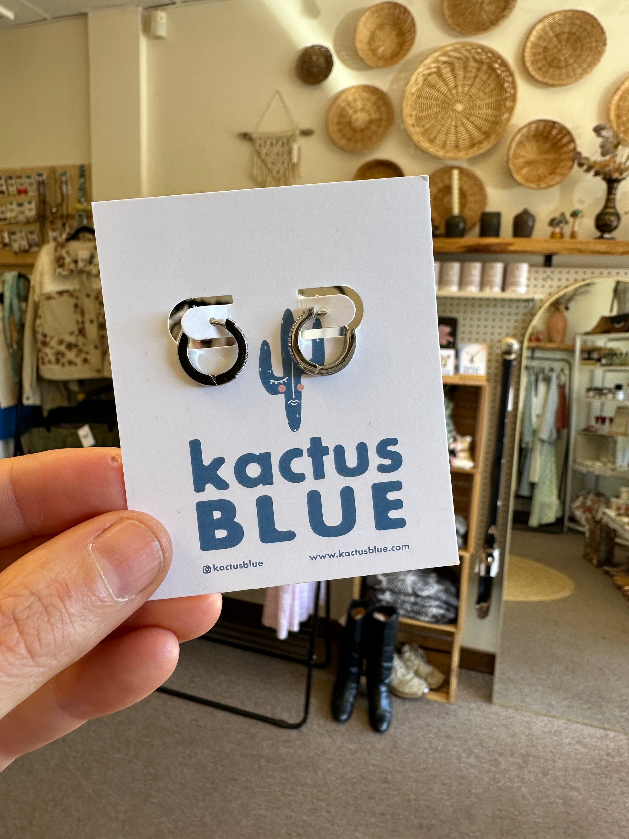 Kactus Blue - Sparkly Dainty Silver Hoop Earrings
