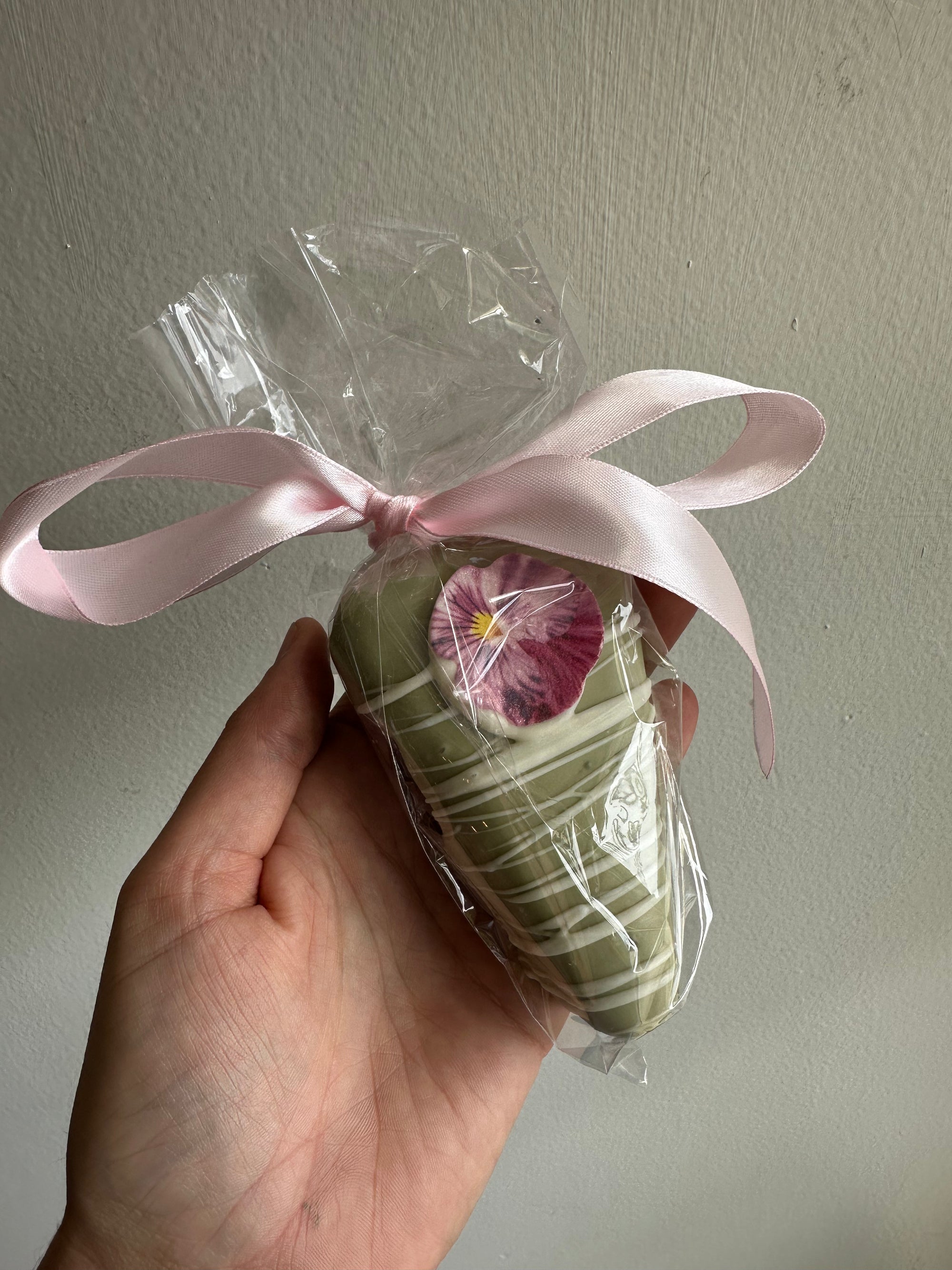Sassy Fe Sorry Grandma Fudge Tarts Green with Edible Flowers