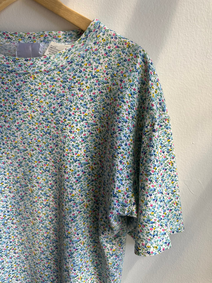 Vintage 80s Blue + Pink Flower Tee Shirt | Size Medium