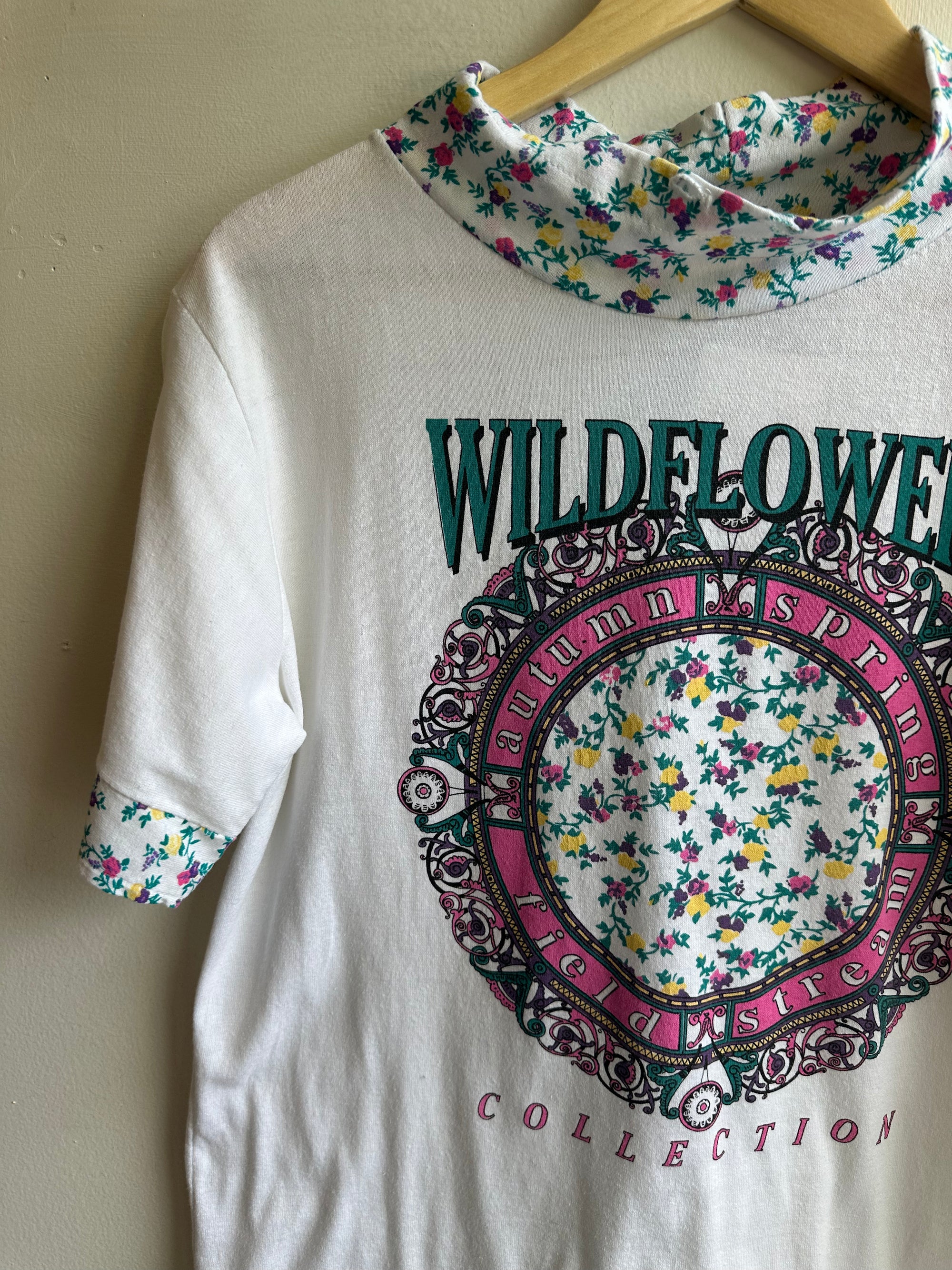 Vintage 90s Wildflowers Graphic T-Shirt | Size Large