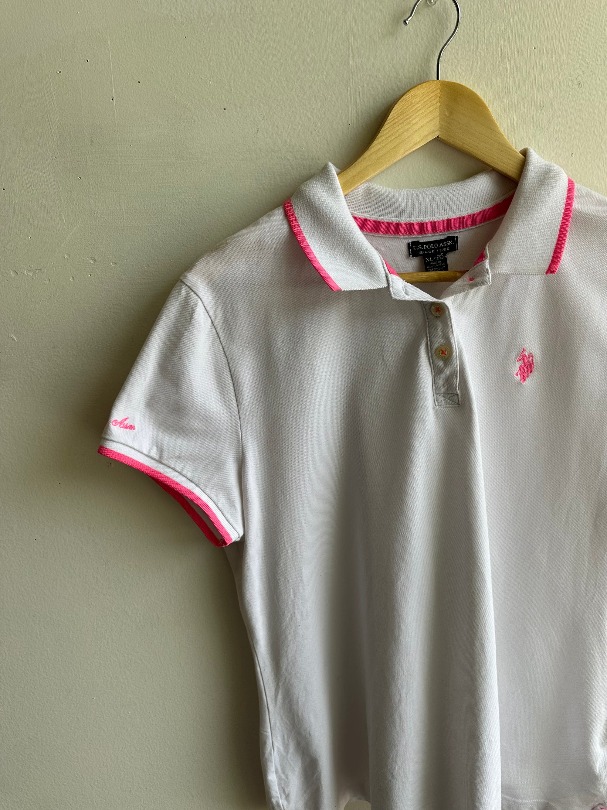 Vintage 2000s Ralph Lauren White + Pink Polo Shirt | Size XL