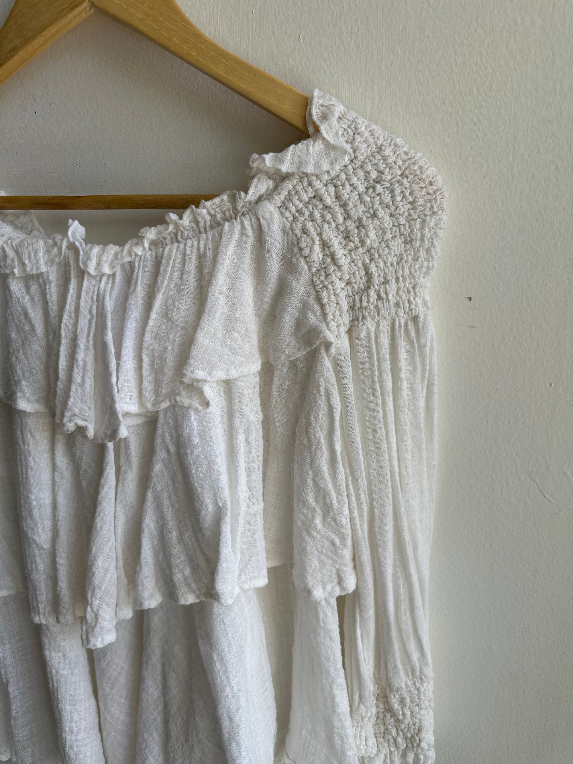 Vintage Off The Shoulder Flowy Boho Long Sleeve | Size Large