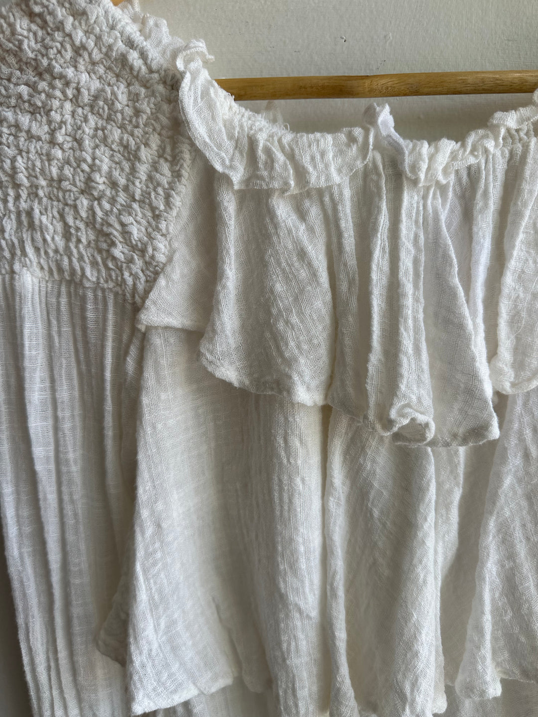 Vintage Off The Shoulder Flowy Boho Long Sleeve | Size Large