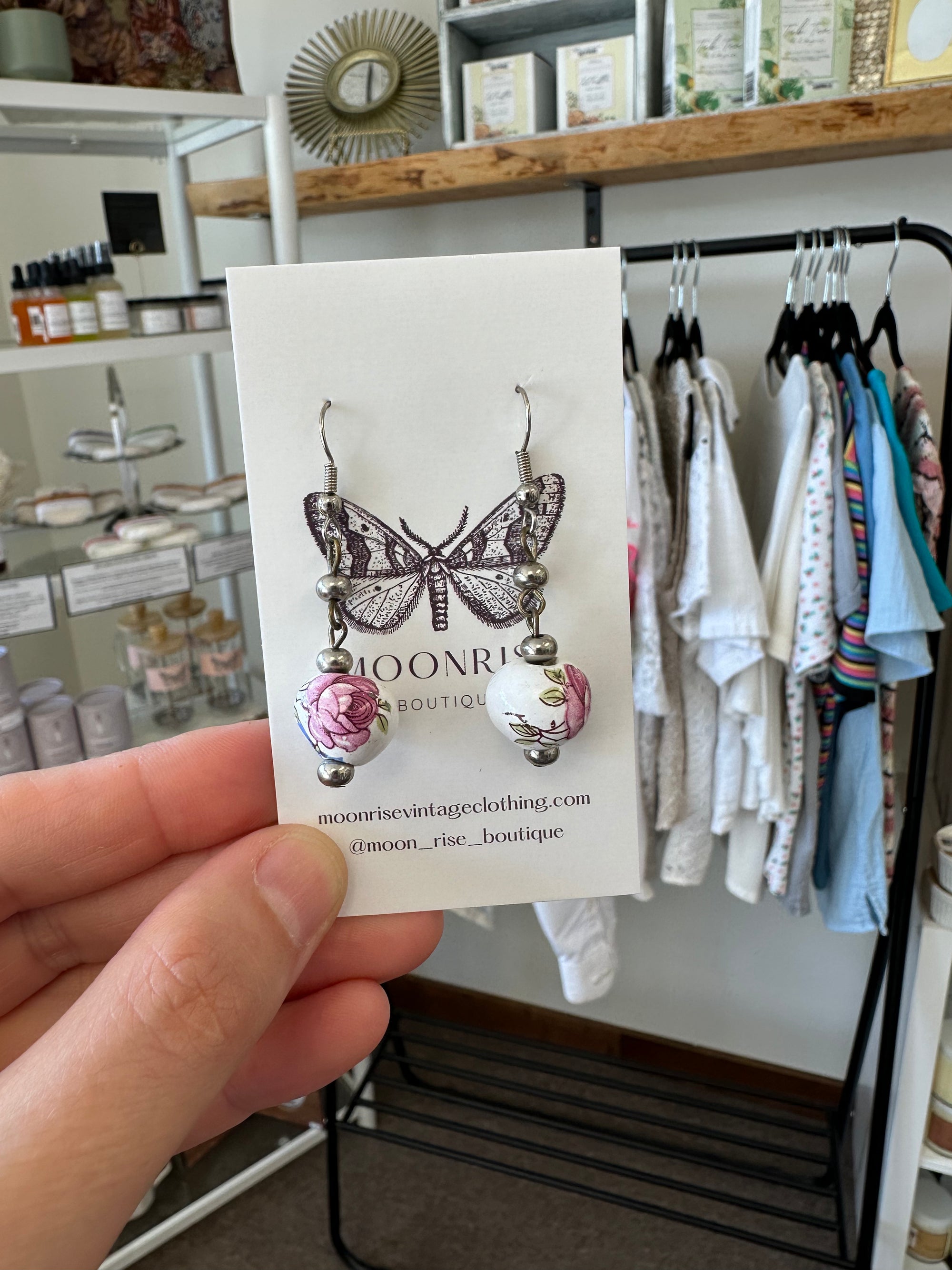 Vintage Ceramic Flower Earrings