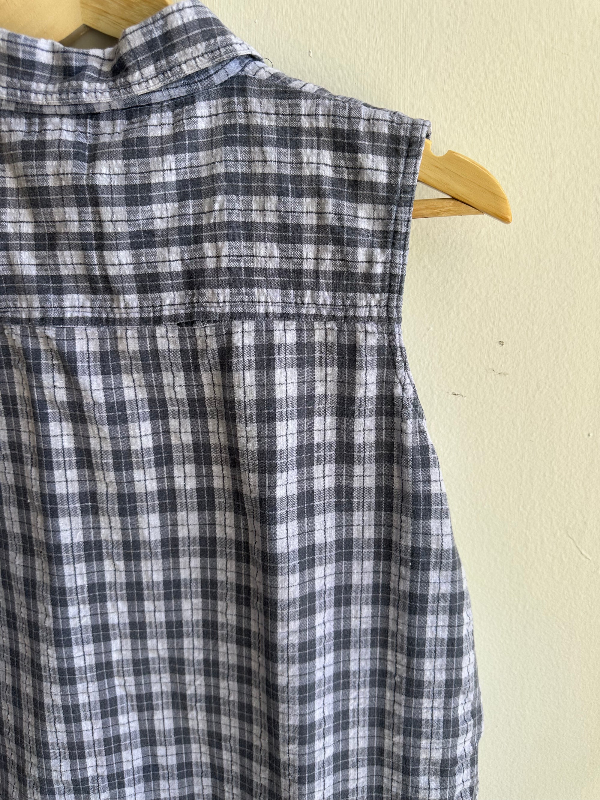 Vintage Blue Plaid Sleeveless Button Up Top | Size Medium | Cotton