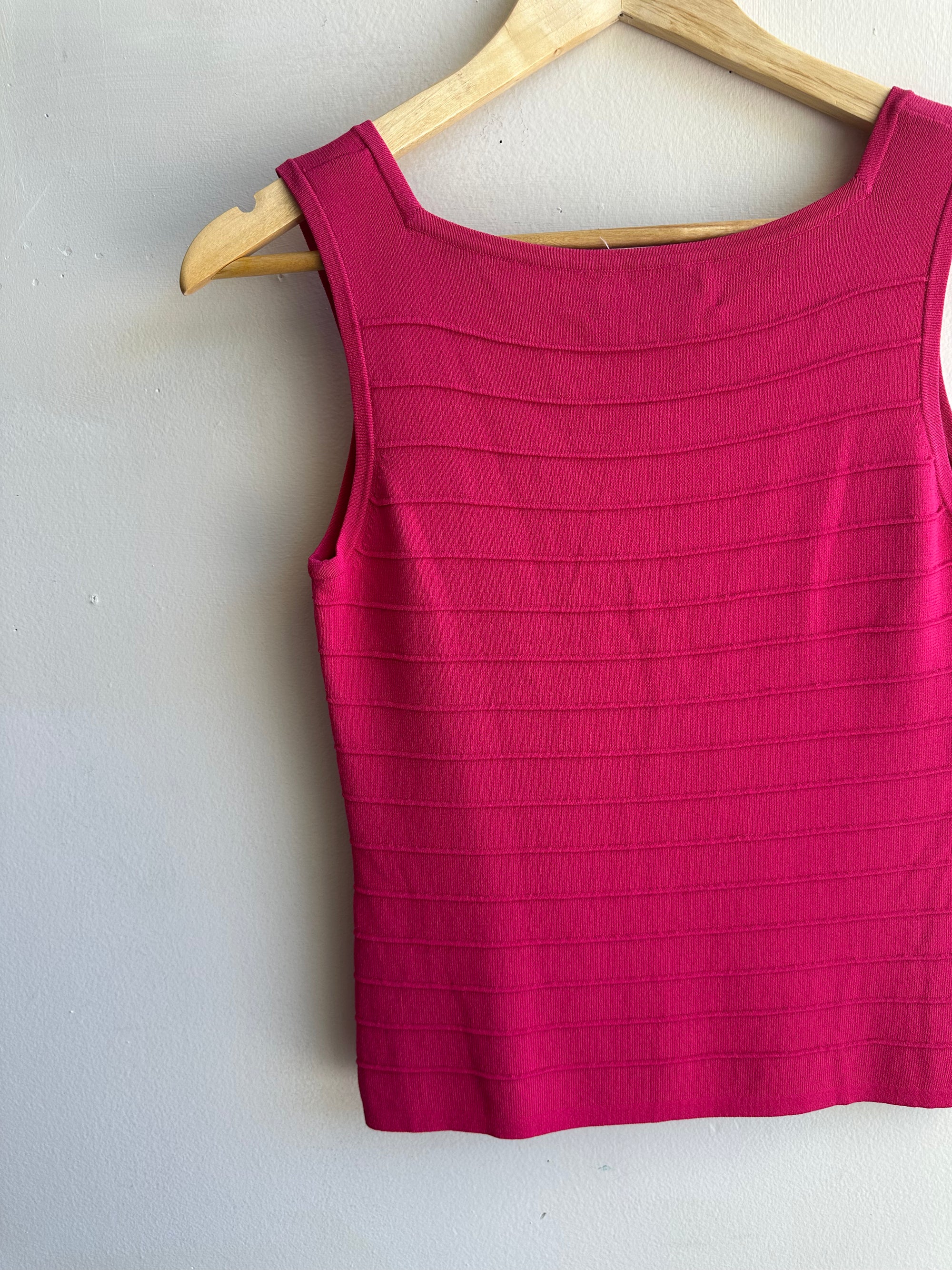 Vintage Joseph A Knit Ribbed Tank Top | Berry | Size Small