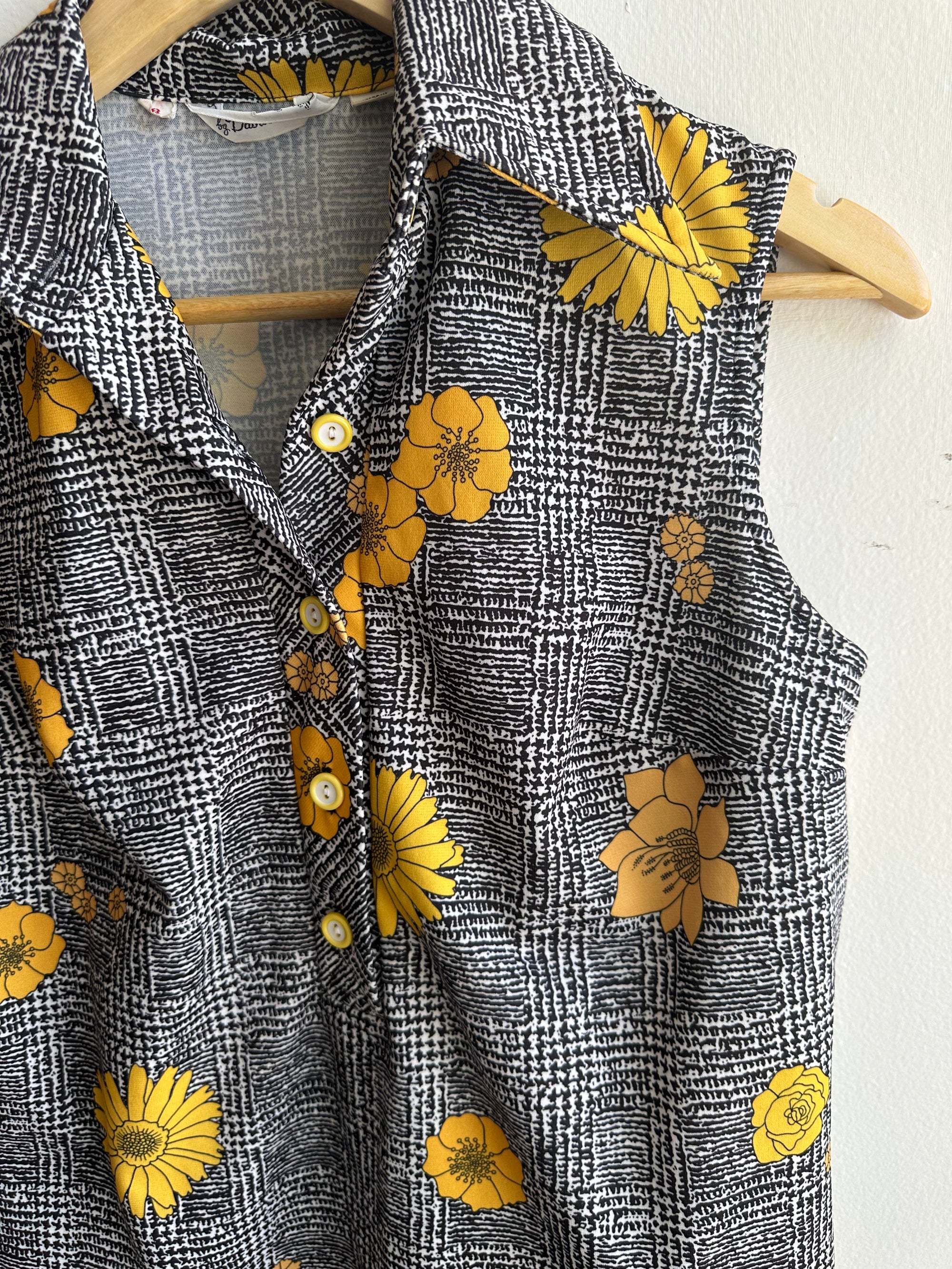 Vintage 1960s Daisy + Plaid Skirt Set | Size 8