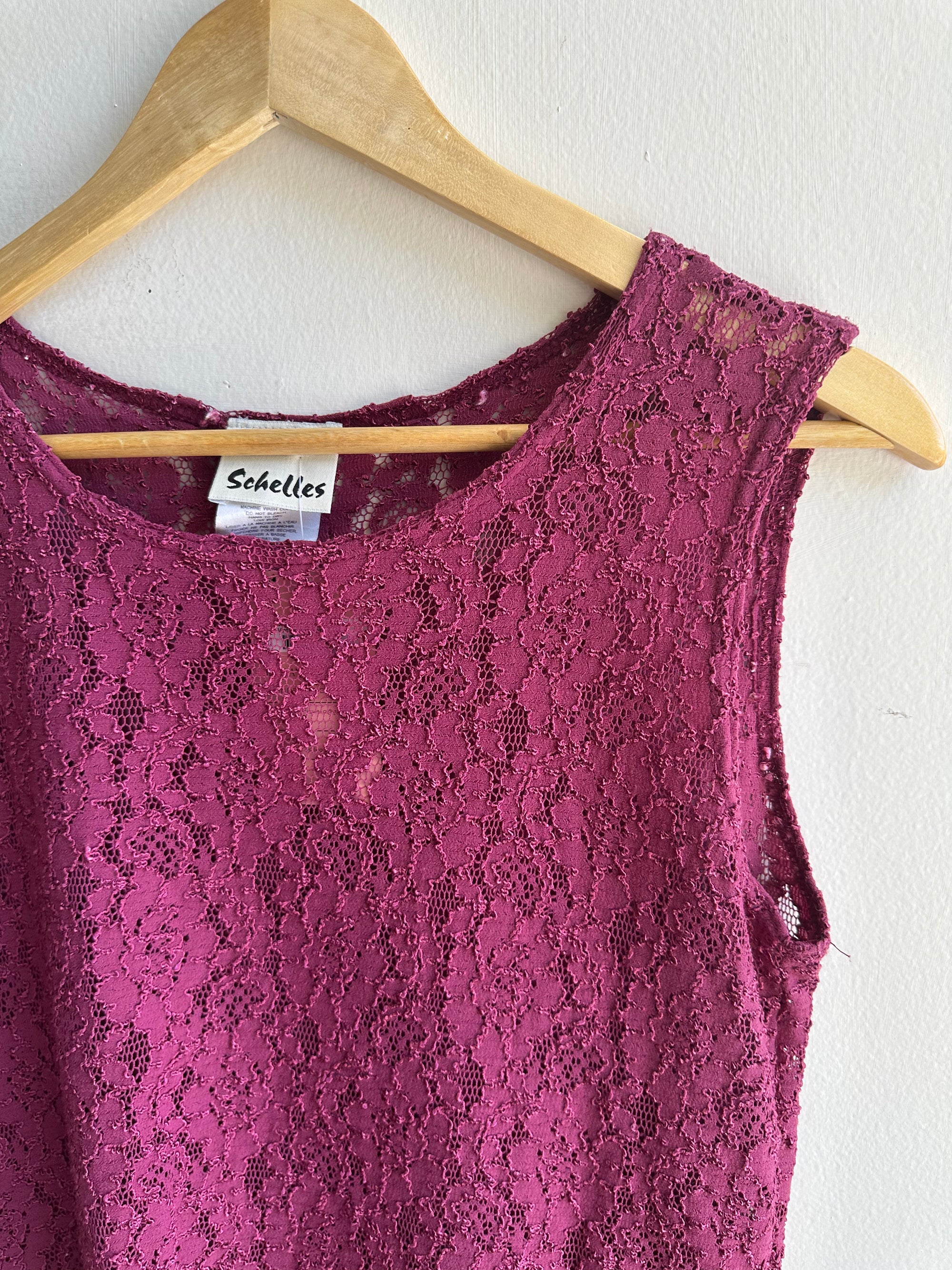 Vintage Schelles Lace Tank Top | Size Medium | Berry | Made in Canada