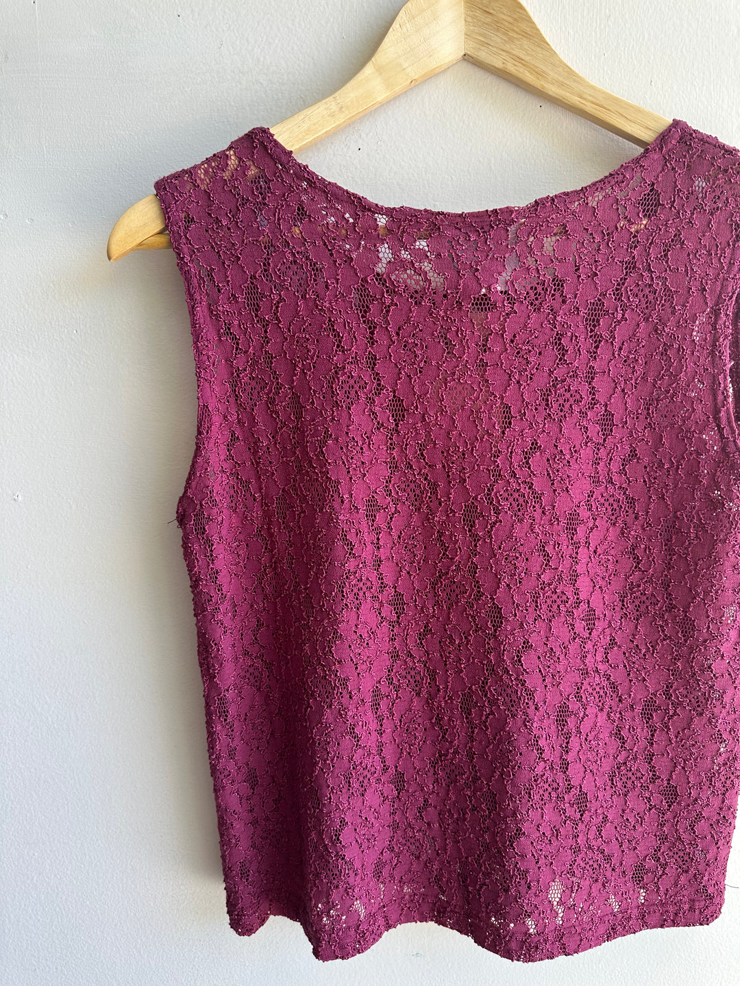 Vintage Schelles Lace Tank Top | Size Medium | Berry | Made in Canada