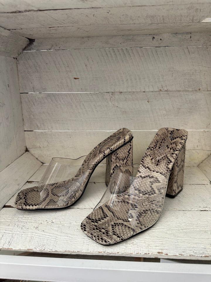 Vintage 90s Snakeskin Block Heels | Size Women’s 9