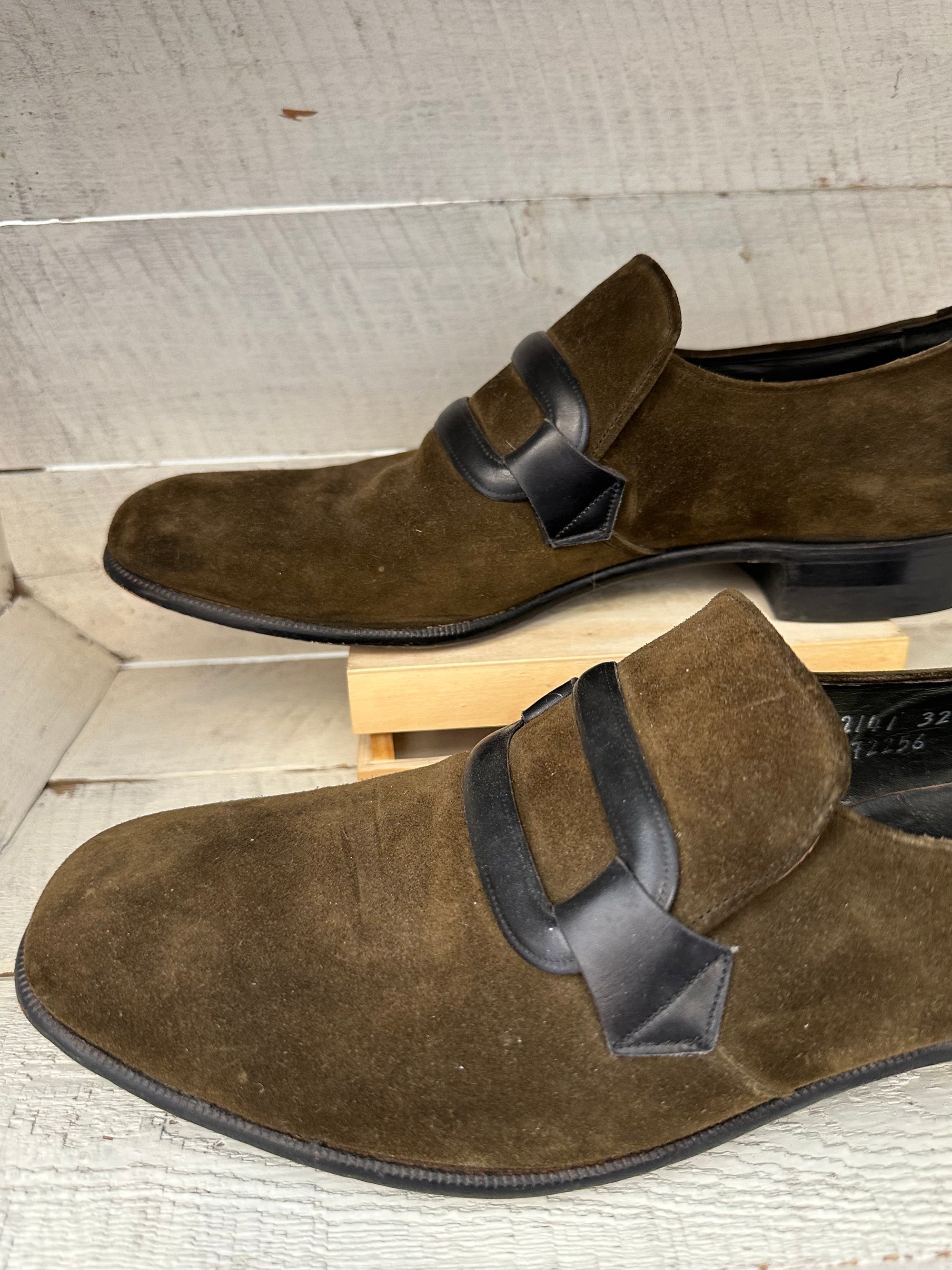 Vintage Olive Green Suede Florsheim Loafers | Size Men’s 9.5