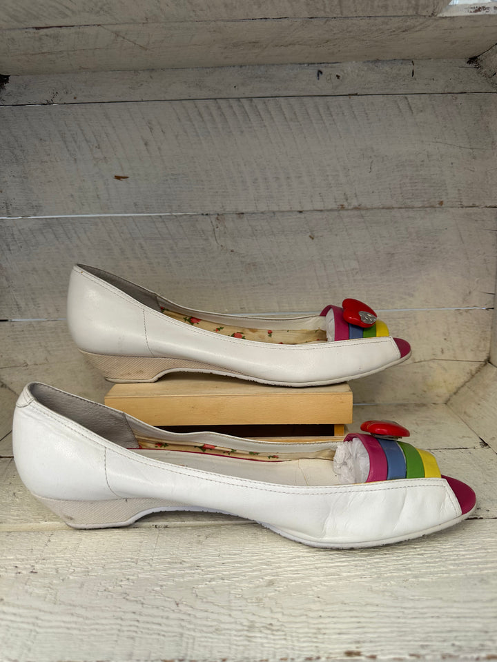 Vintage Betsyville Betsy Johnson Rainbow Kitten Heel Flats | Size Women’s 8