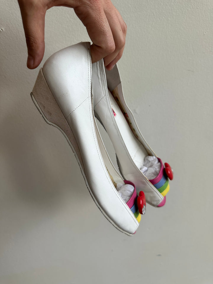 Vintage Betsyville Betsy Johnson Rainbow Kitten Heel Flats | Size Women’s 8