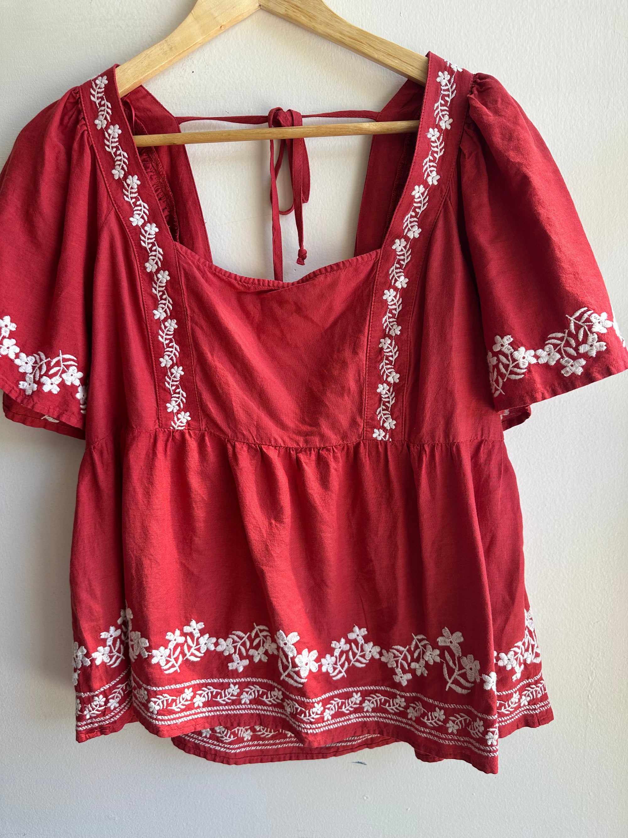 Embroidered Crimson Peasant Blouse | Vintage Boho Charm | Size Medium