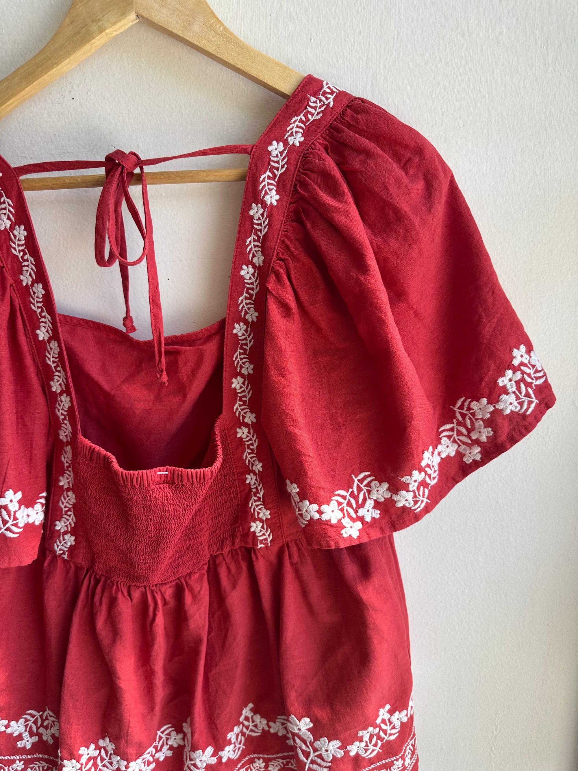 Embroidered Crimson Peasant Blouse | Vintage Boho Charm | Size Medium