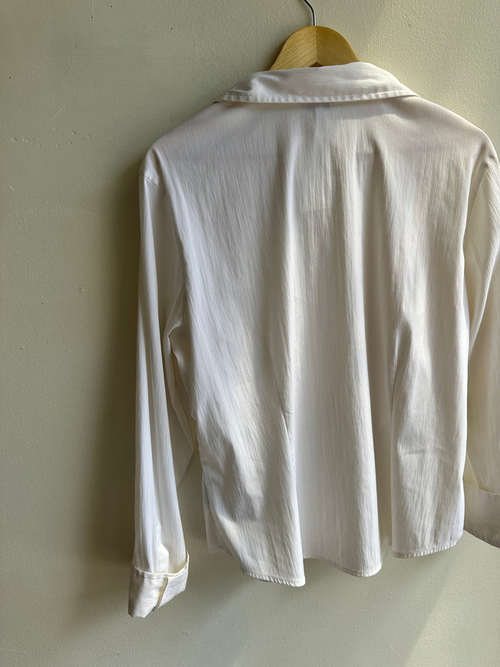 Vintage Dream Blouse – Soft Textured White Button-Up | Size Extra Large