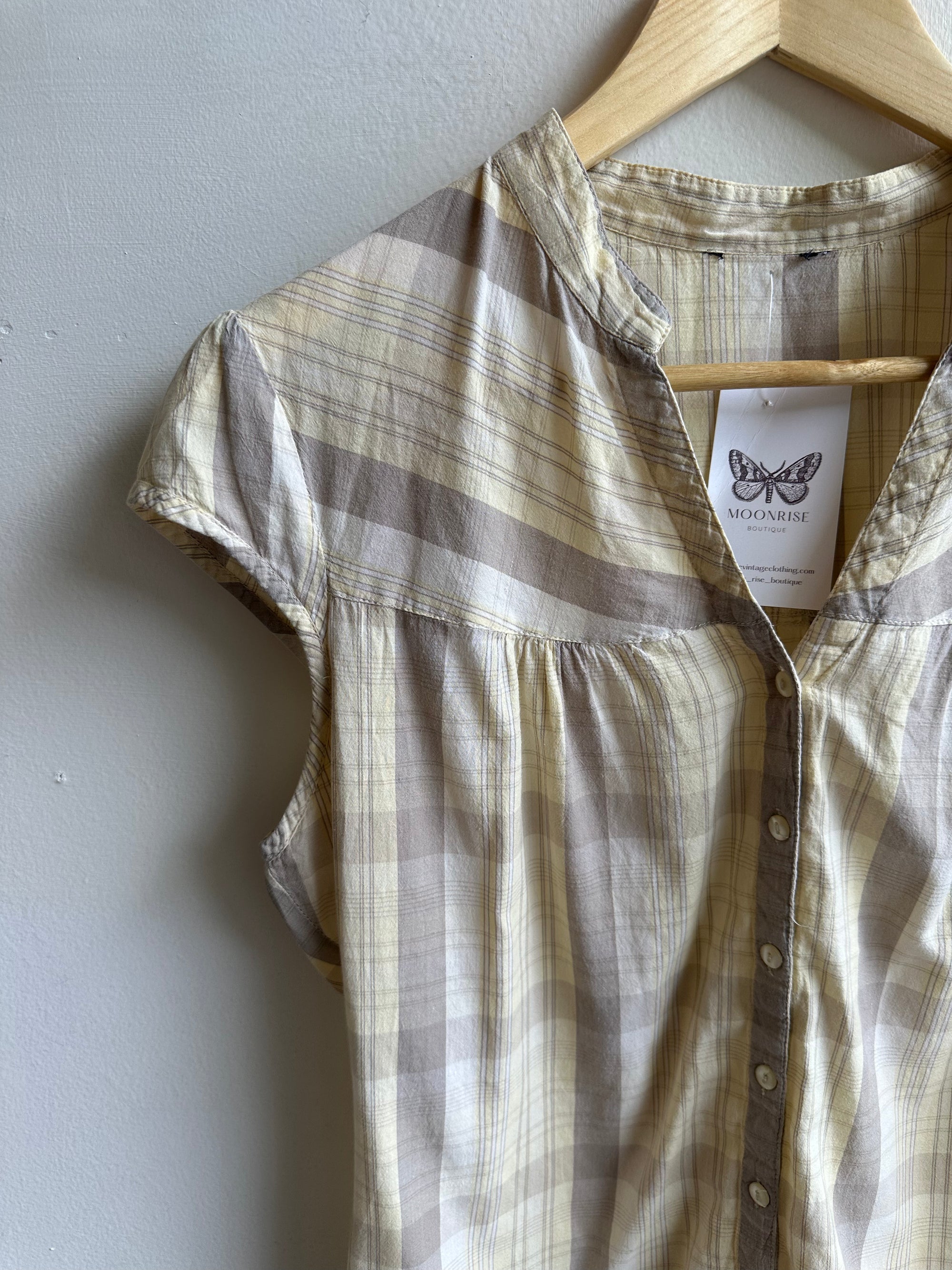 Vintage Butter Yellow Prairie Blouse | Soft Plaid Cap Sleeve | Size Medium