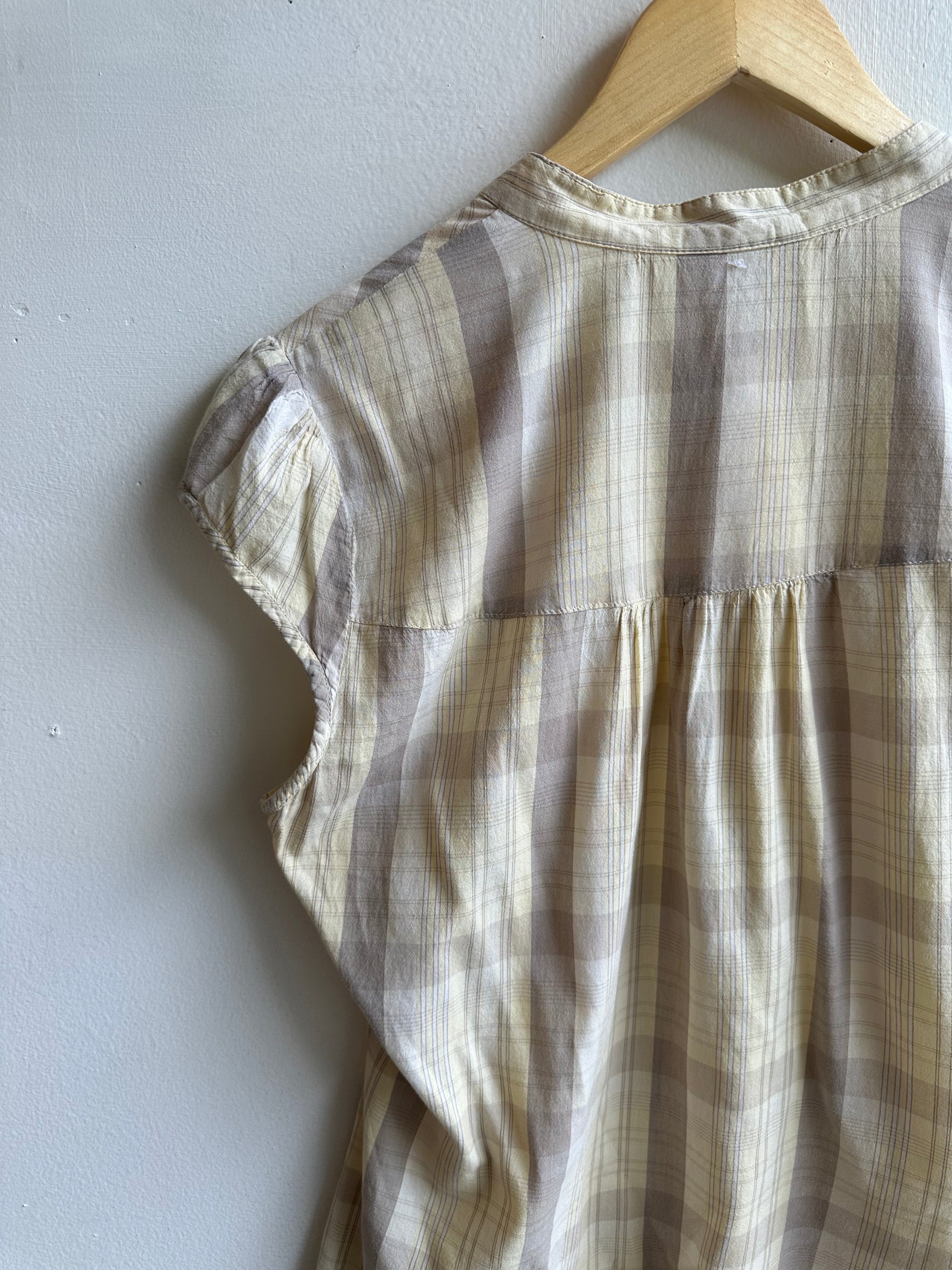 Vintage Butter Yellow Prairie Blouse | Soft Plaid Cap Sleeve | Size Medium