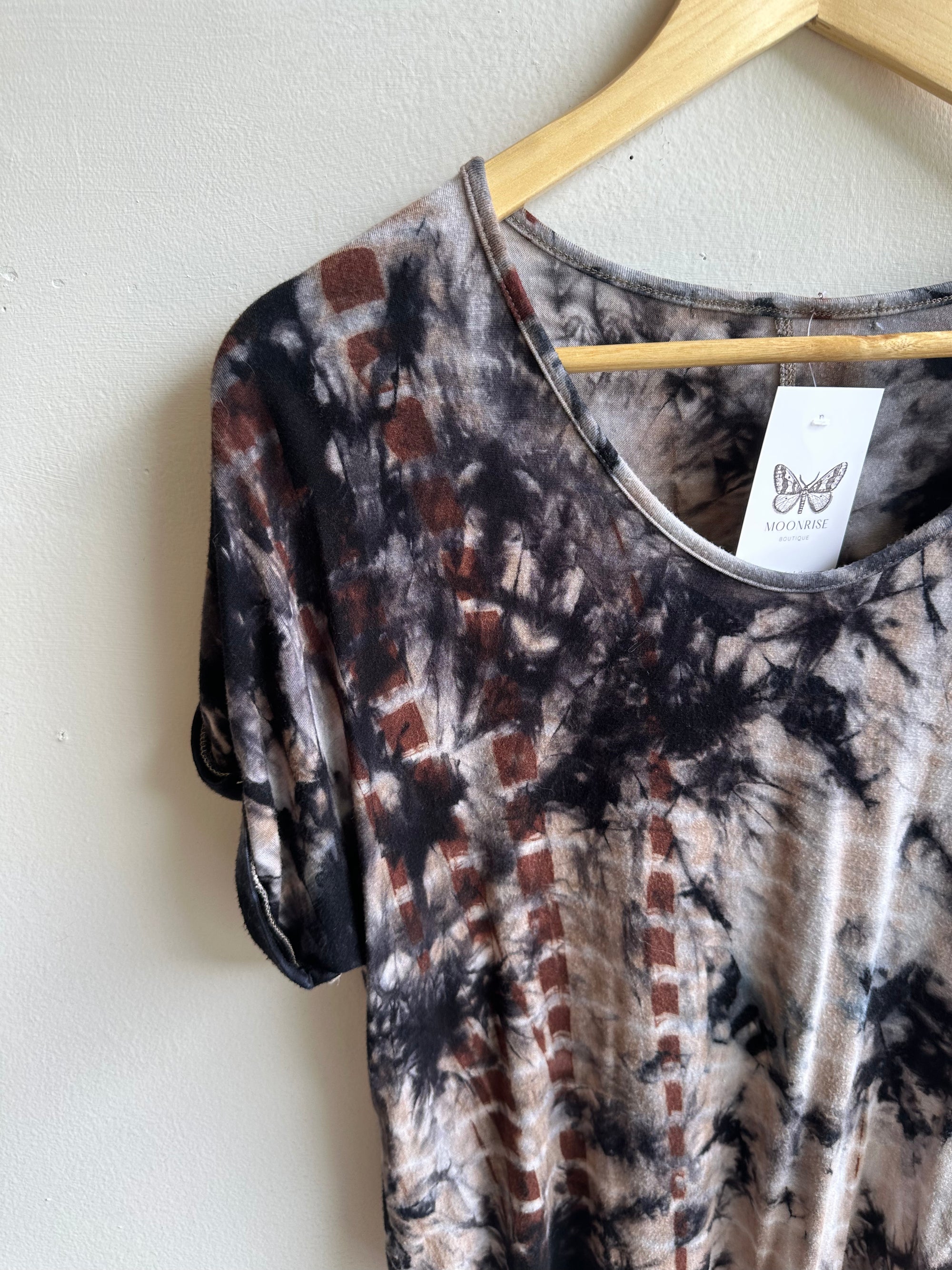 Earthbound Tie-Dye Tee | Cropped & Super Soft | Size Medium