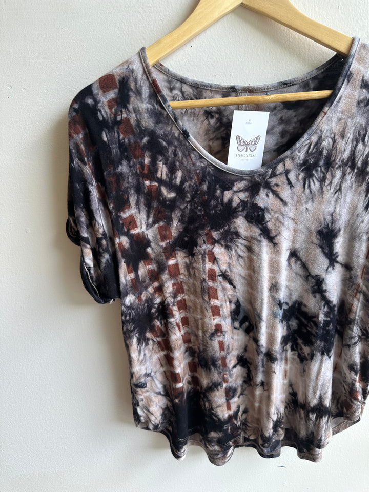 Earthbound Tie-Dye Tee | Cropped & Super Soft | Size Medium