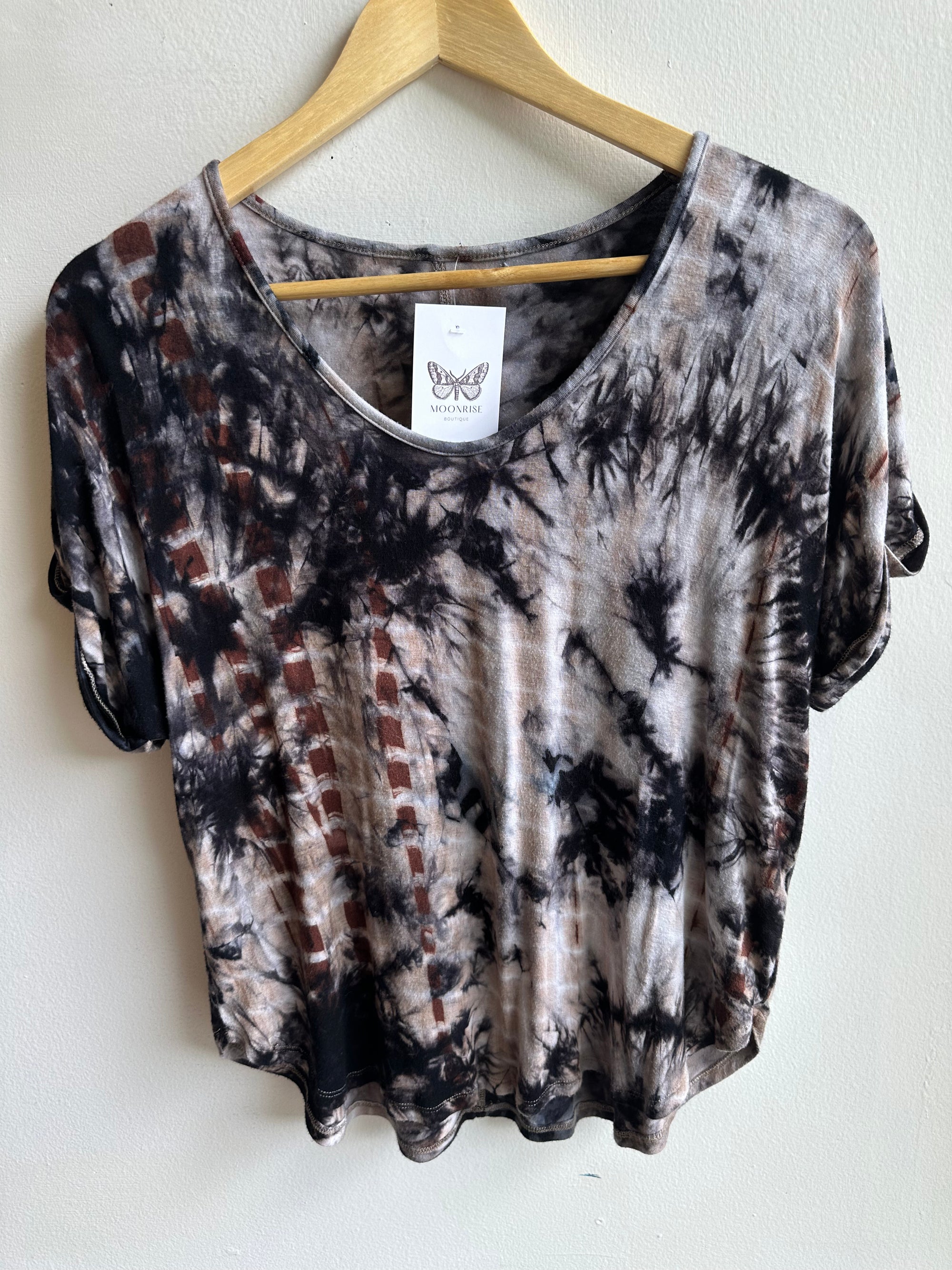 Earthbound Tie-Dye Tee | Cropped & Super Soft | Size Medium