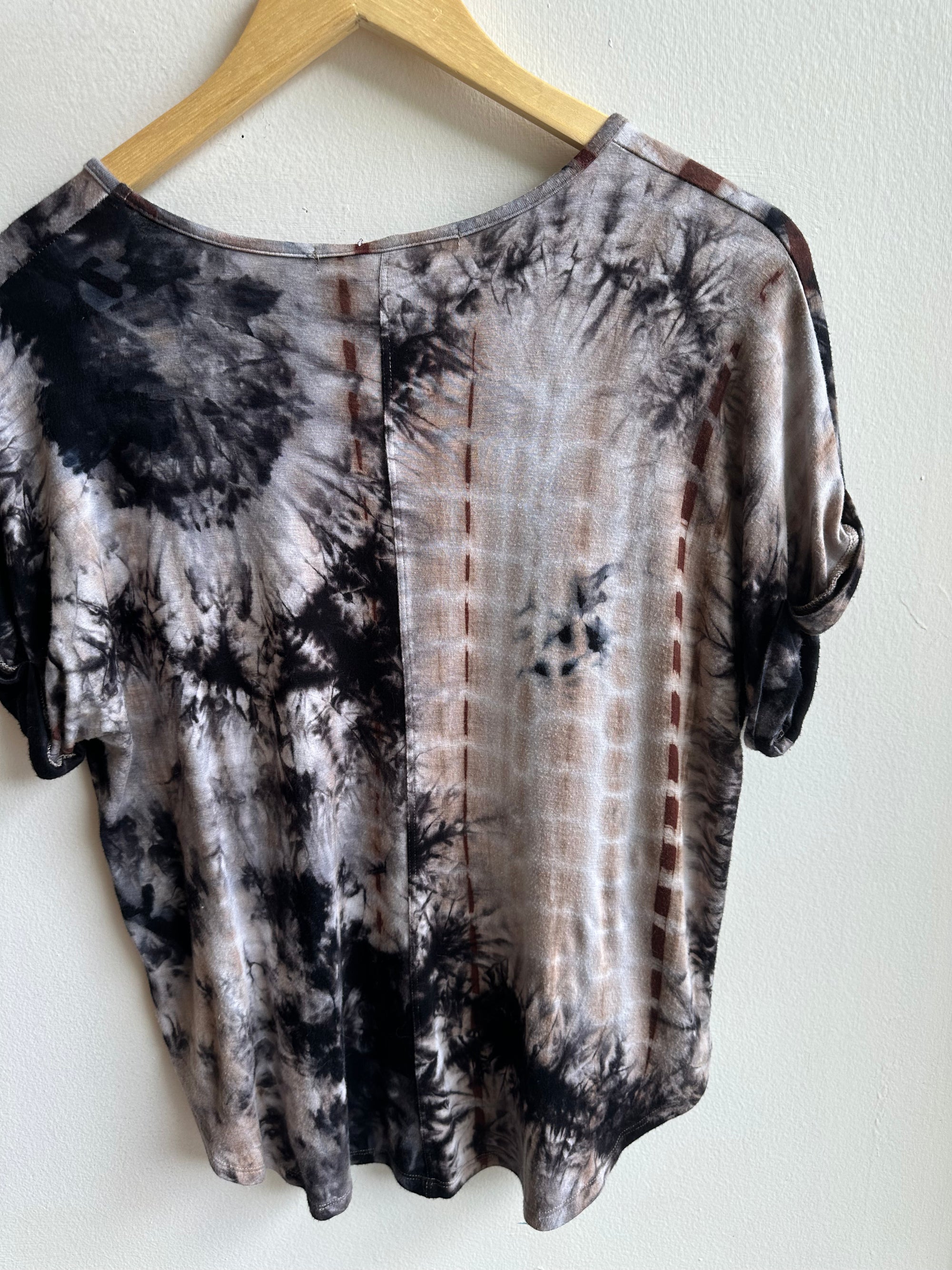 Earthbound Tie-Dye Tee | Cropped & Super Soft | Size Medium