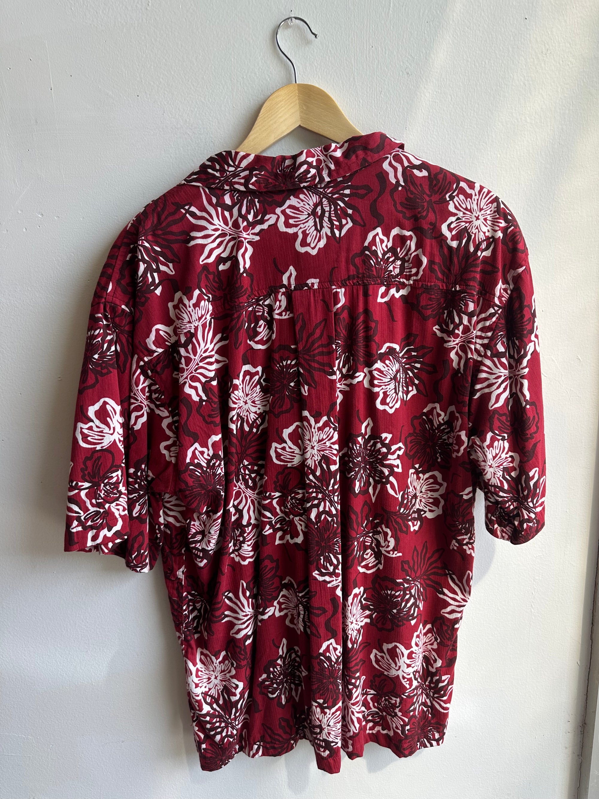 Vintage Sportz Aloha Shirt – Deep Red Hibiscus | Size Large