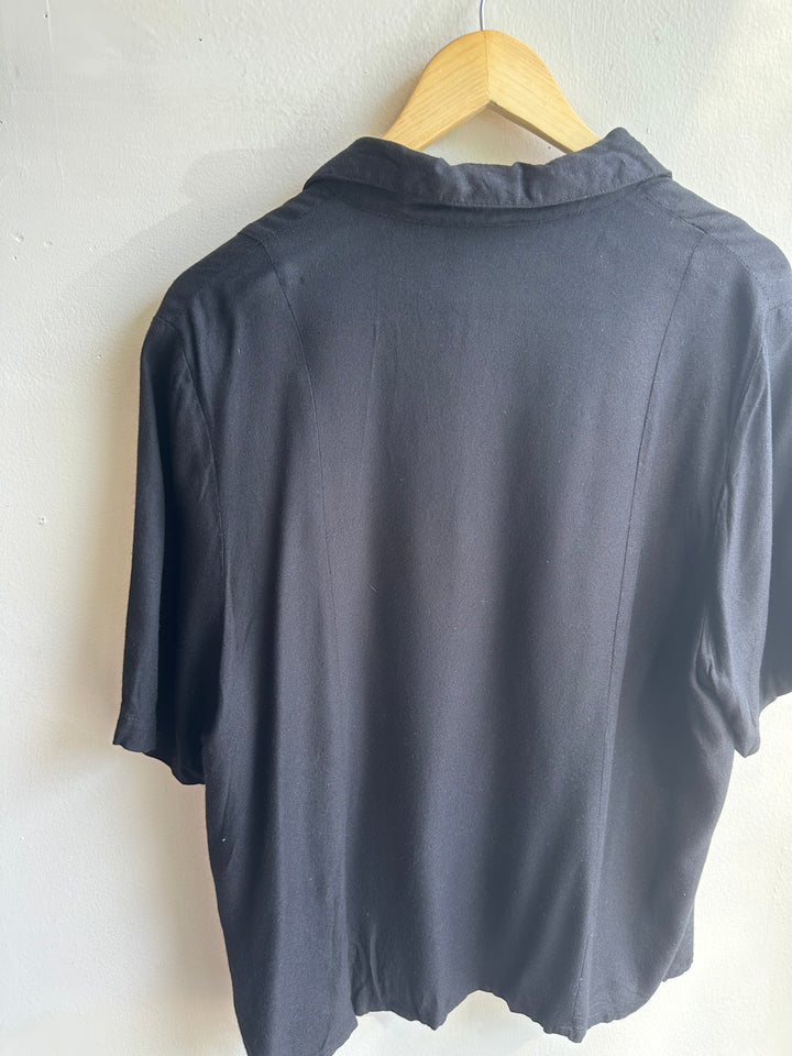 Vintage Giraffe Pocket Button-Up – Safari Cool | Size 14