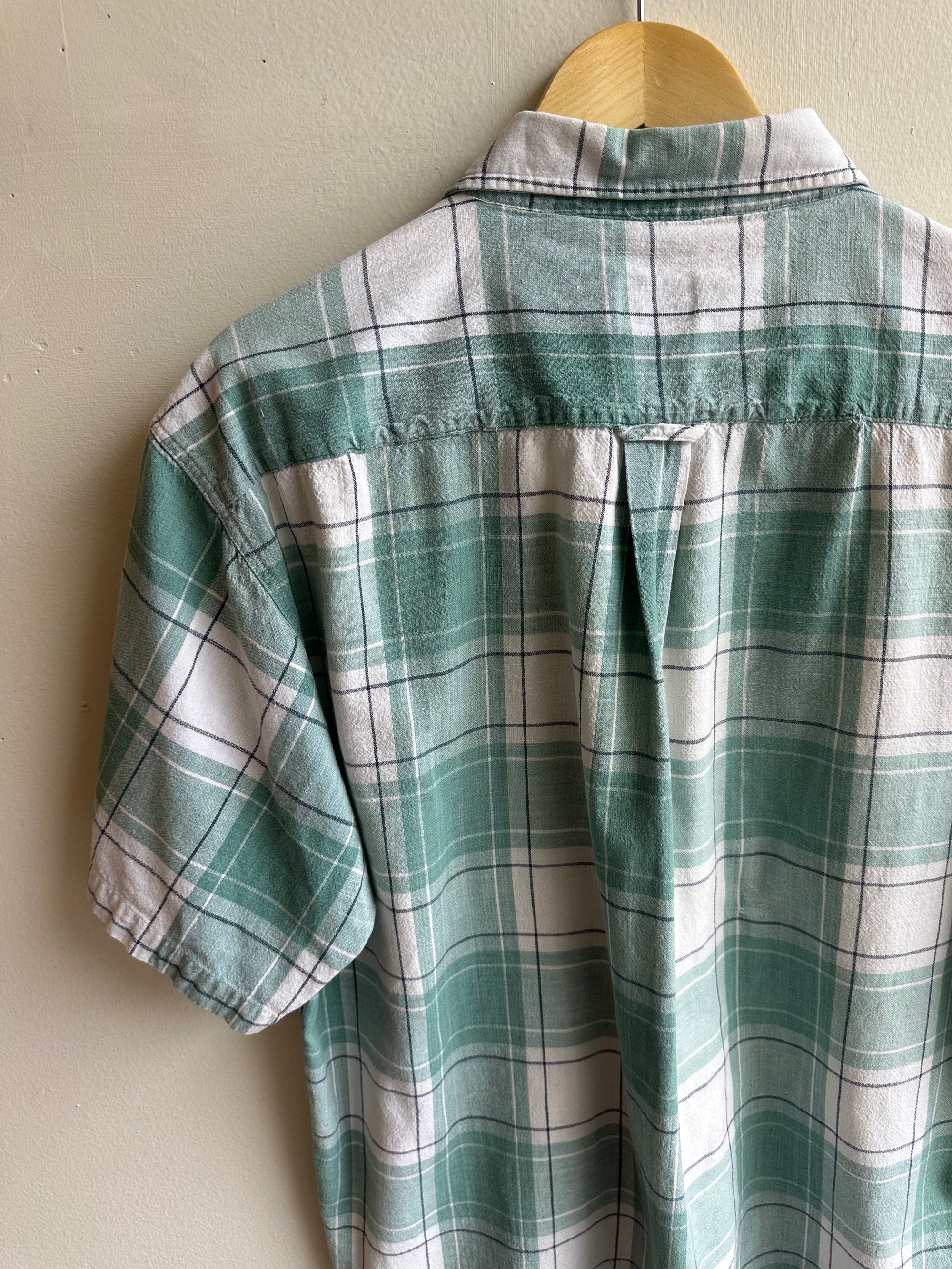 Vintage Fine Line Plaid Shirt – Mint Meadow | Size Large