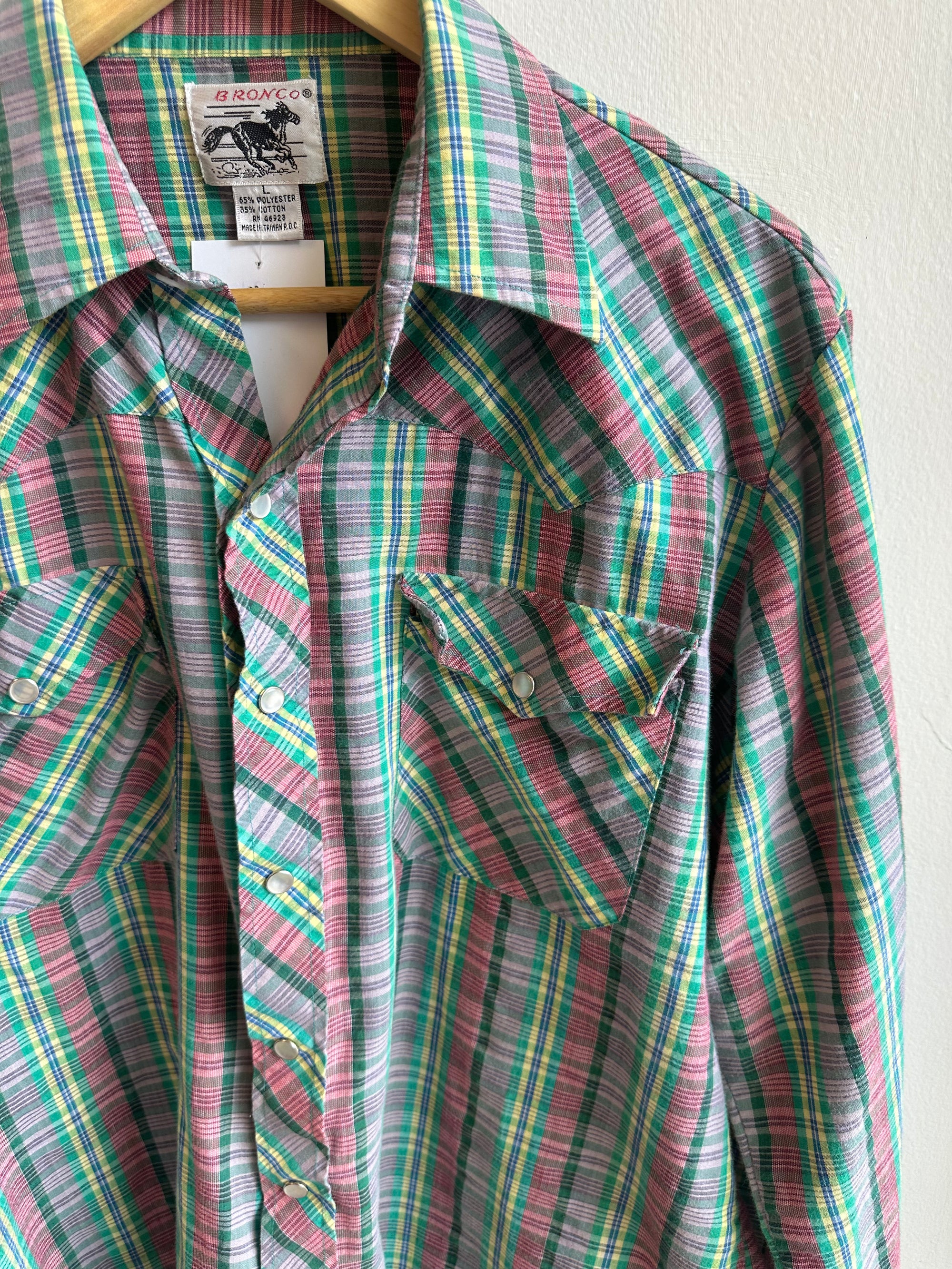 Vintage Bronco Plaid Western Snap Shirt | Size Large