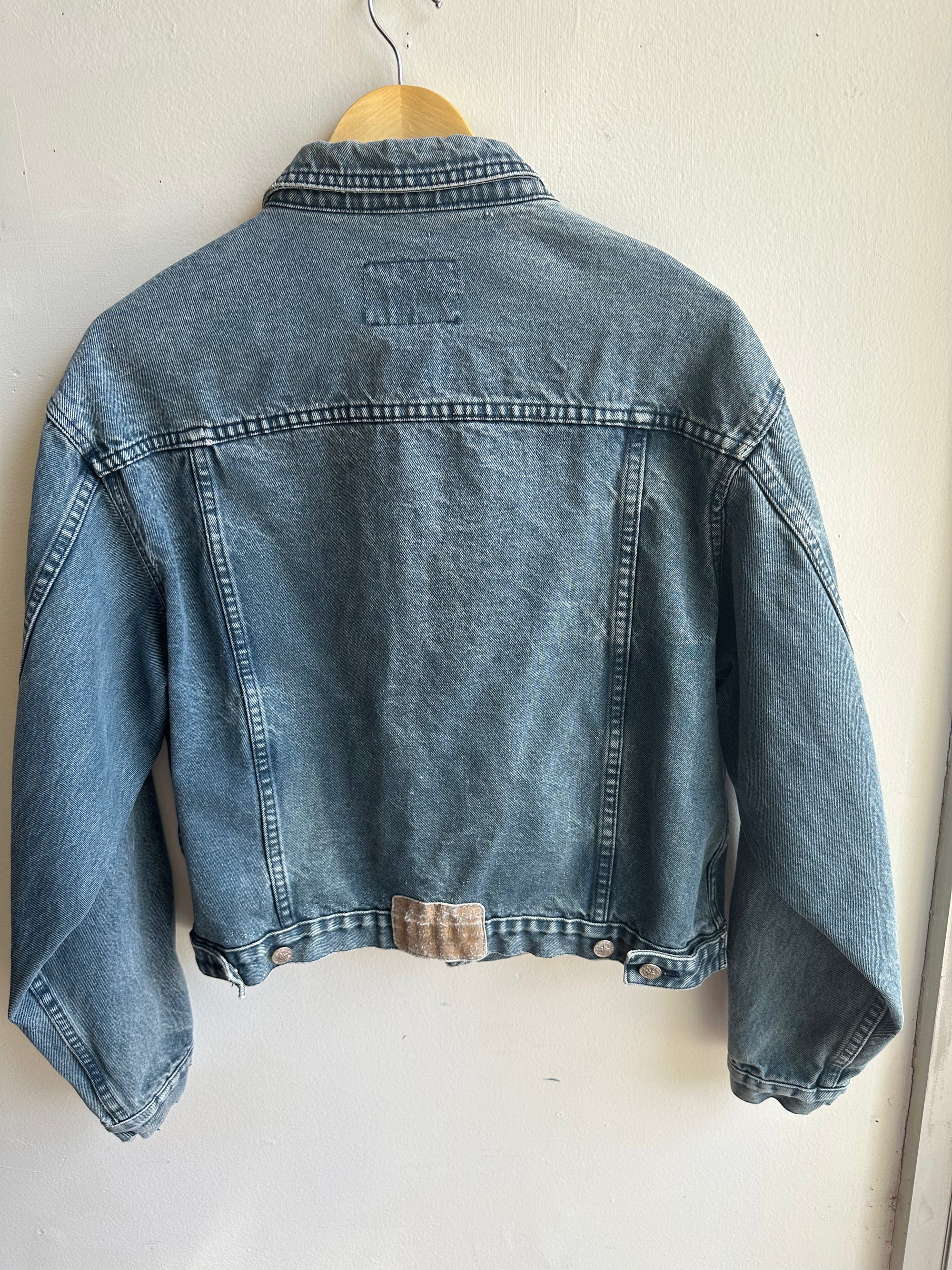 Vintage 90s Broken-In Denim Jacket – Unisex Fit | Size Medium