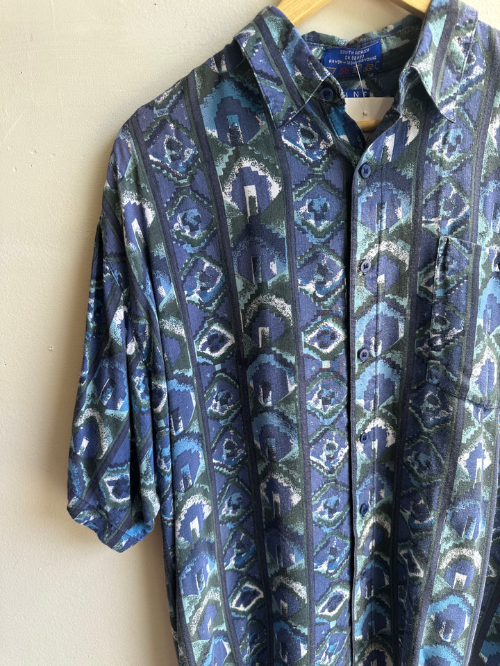 Vintage South Rayon Button-Up – Geometric Tribal Print (Fine Line) | Size Large