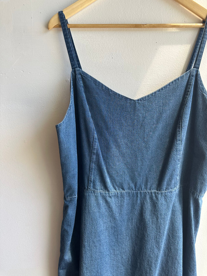 Vintage Ruffle-Hem Denim Mini Dress – Soft Chambray Feel | Size XXL