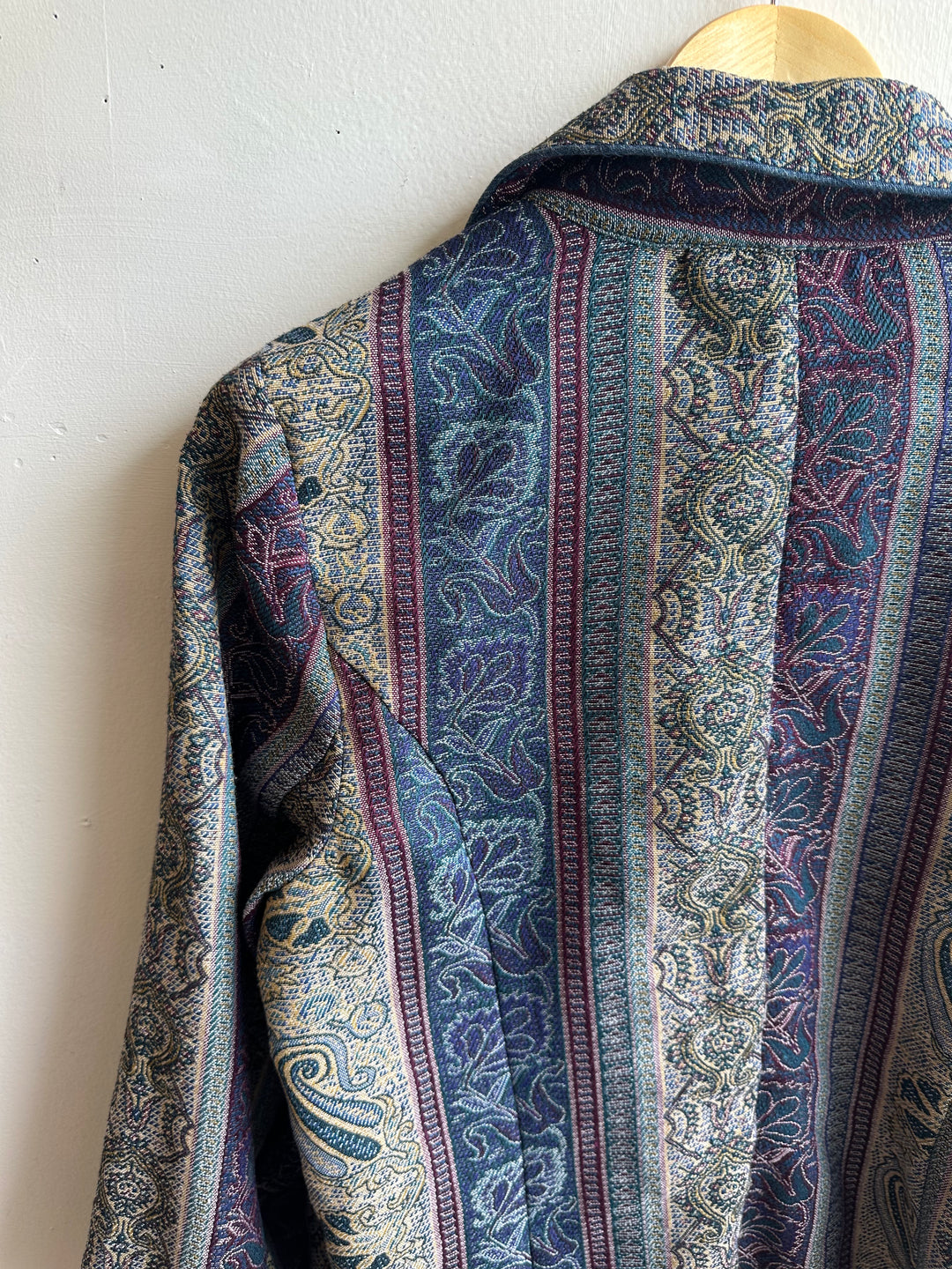 City Blues Vintage Tapestry Button-Up Jacket – Size L