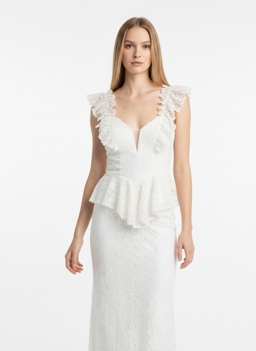 Vintage Romantic 80s Lace+ Ruffle Wedding Dress
