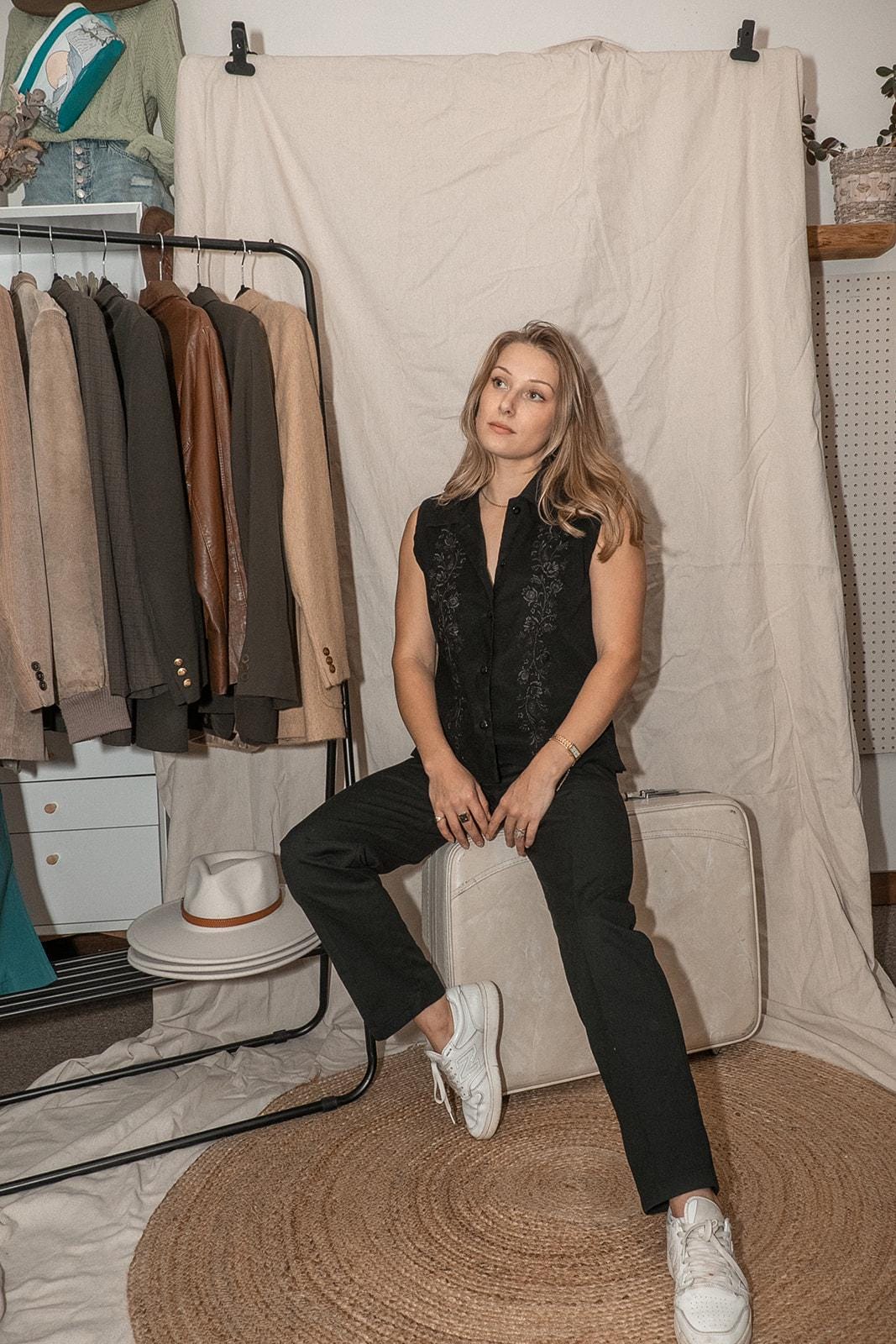 Vintage 90s Black Embroidered Button Up Vest