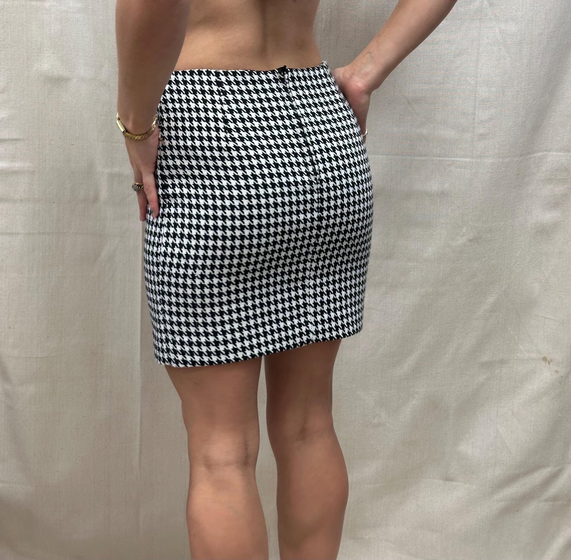 Vintage 00s Black White Houndstooth Mini Skirt