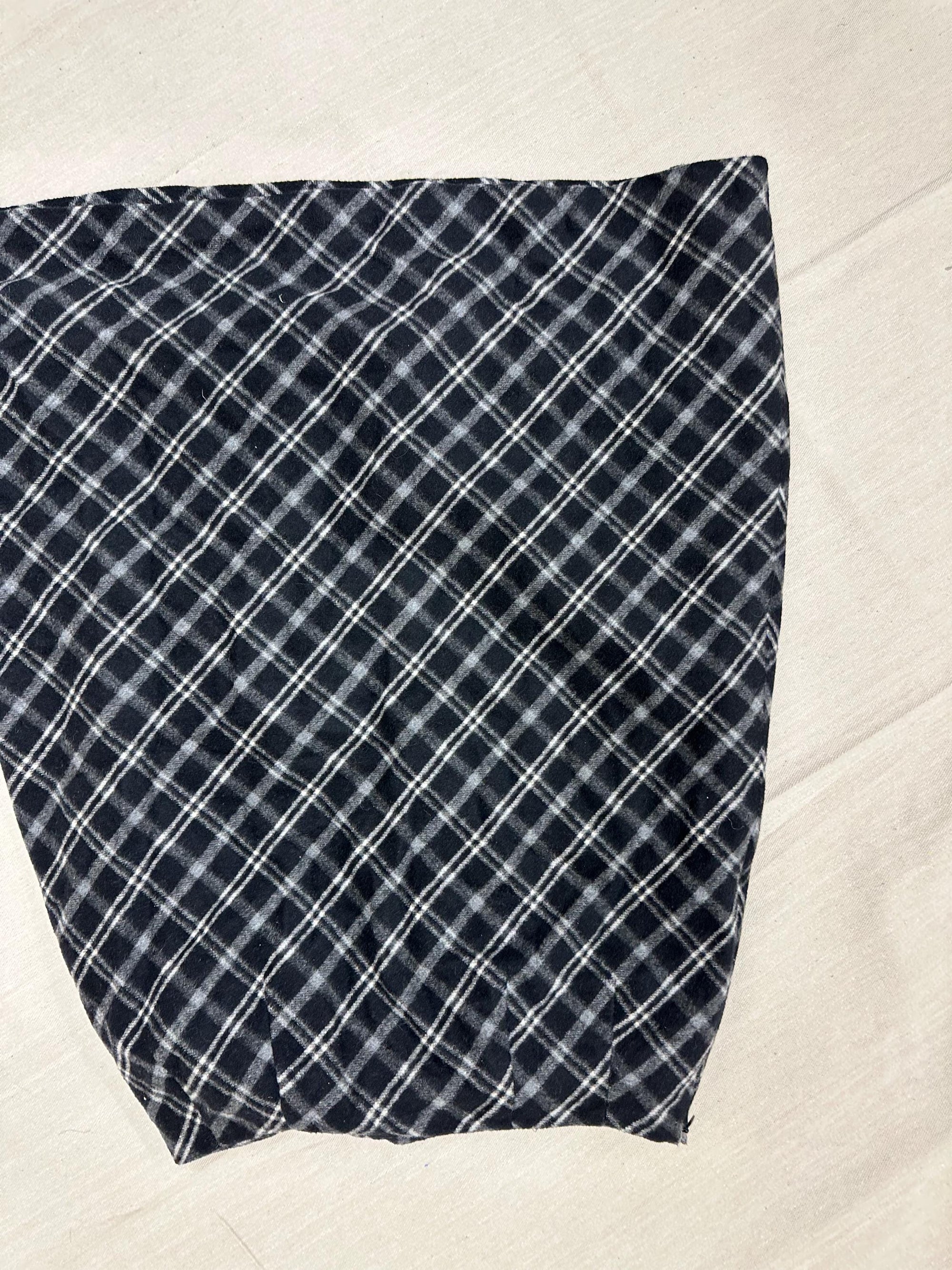 Vintage 90s Black Grey Plaid Aline Pencil Skirt | Grunge | Tag Size Ladies 8