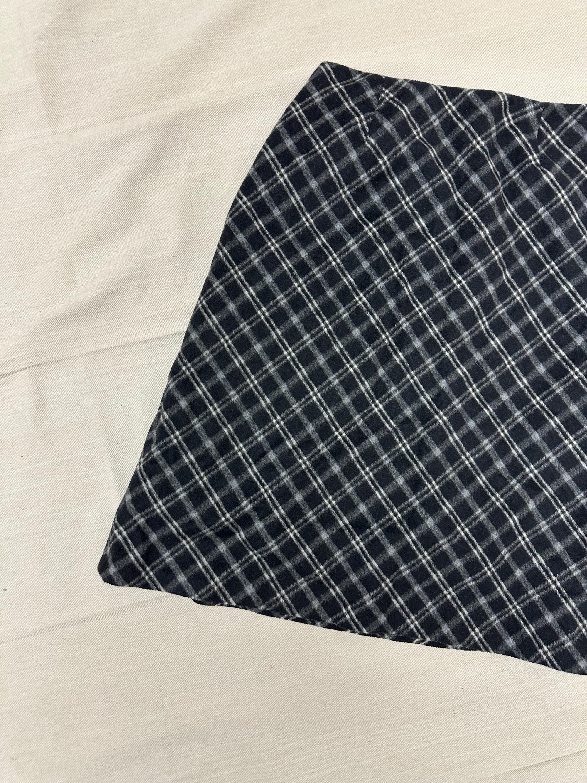 Vintage 90s Black Grey Plaid Aline Pencil Skirt | Grunge | Tag Size Ladies 8