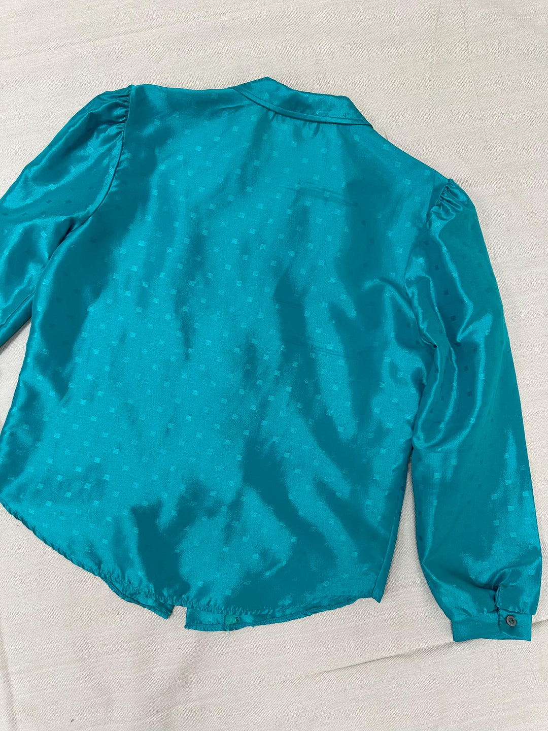 Vintage 80s Shiny Teal Button Up Shirt | Size Medium