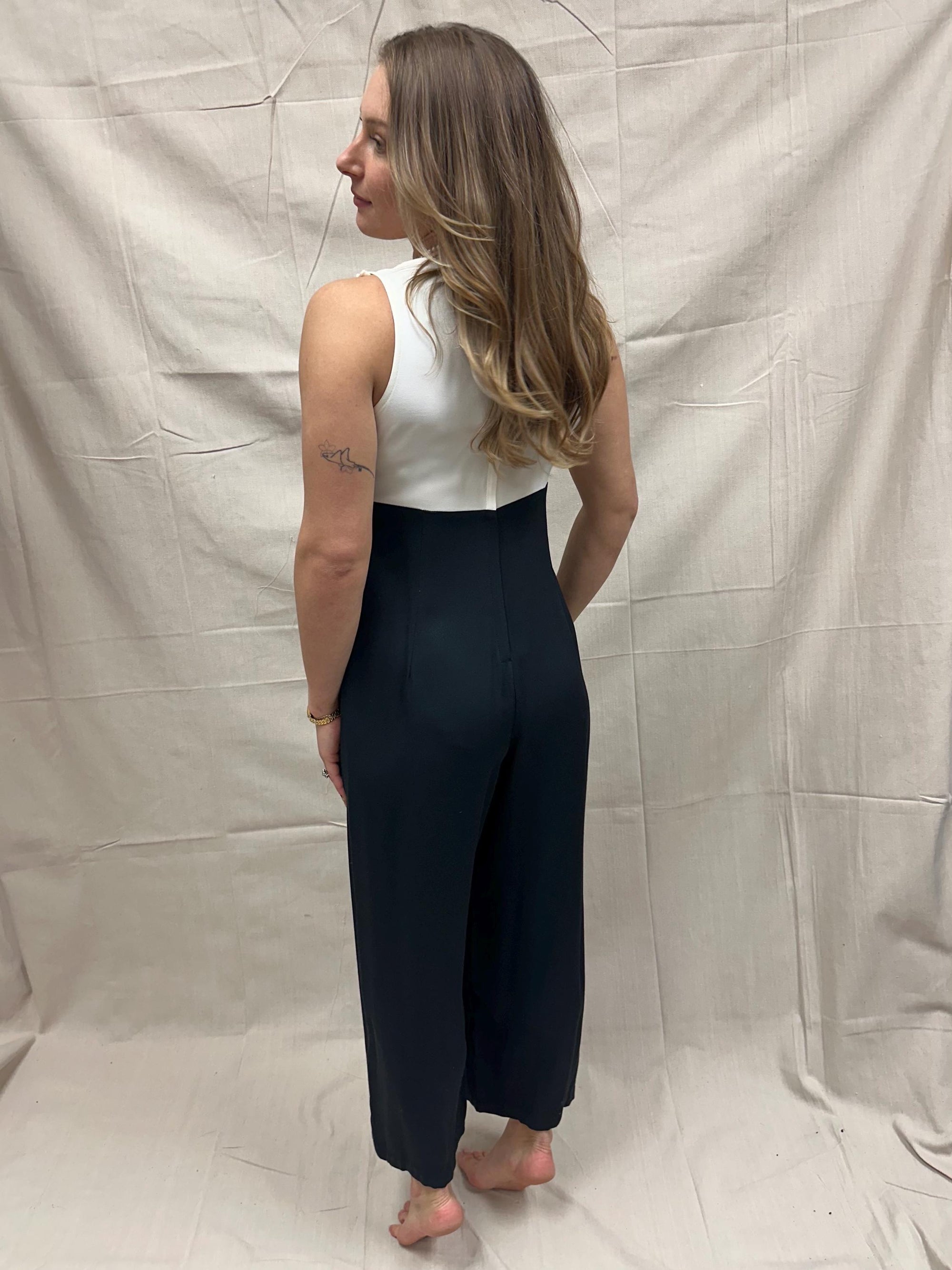 Vintage 90s Color Block White and Navy Wideleg Sleeveless Jumpsuit | Size 8 | Made in Canada