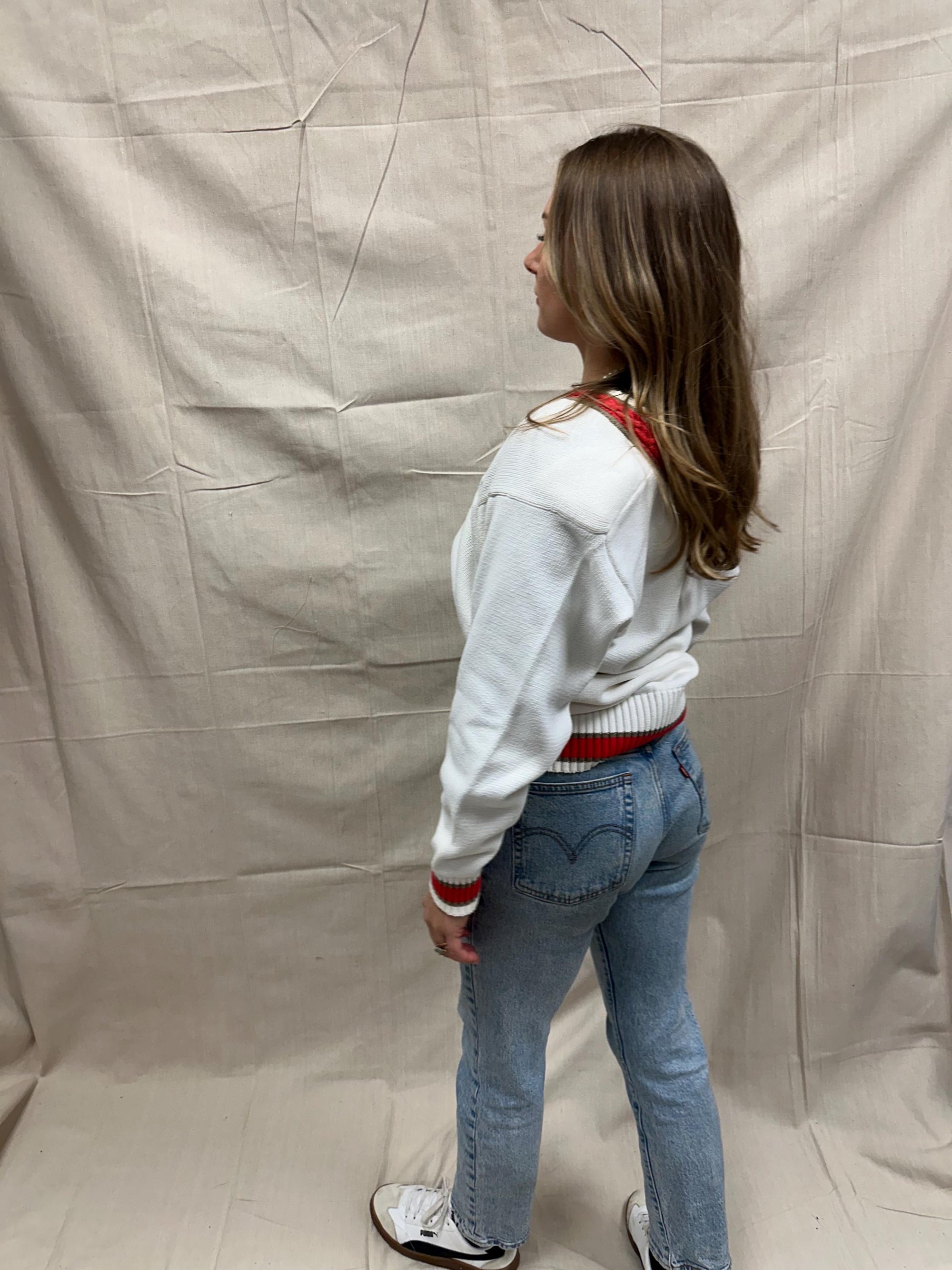 Vintage 80s White V Neck Cotton Sweater With Red Trim Detail | Size L 14-16