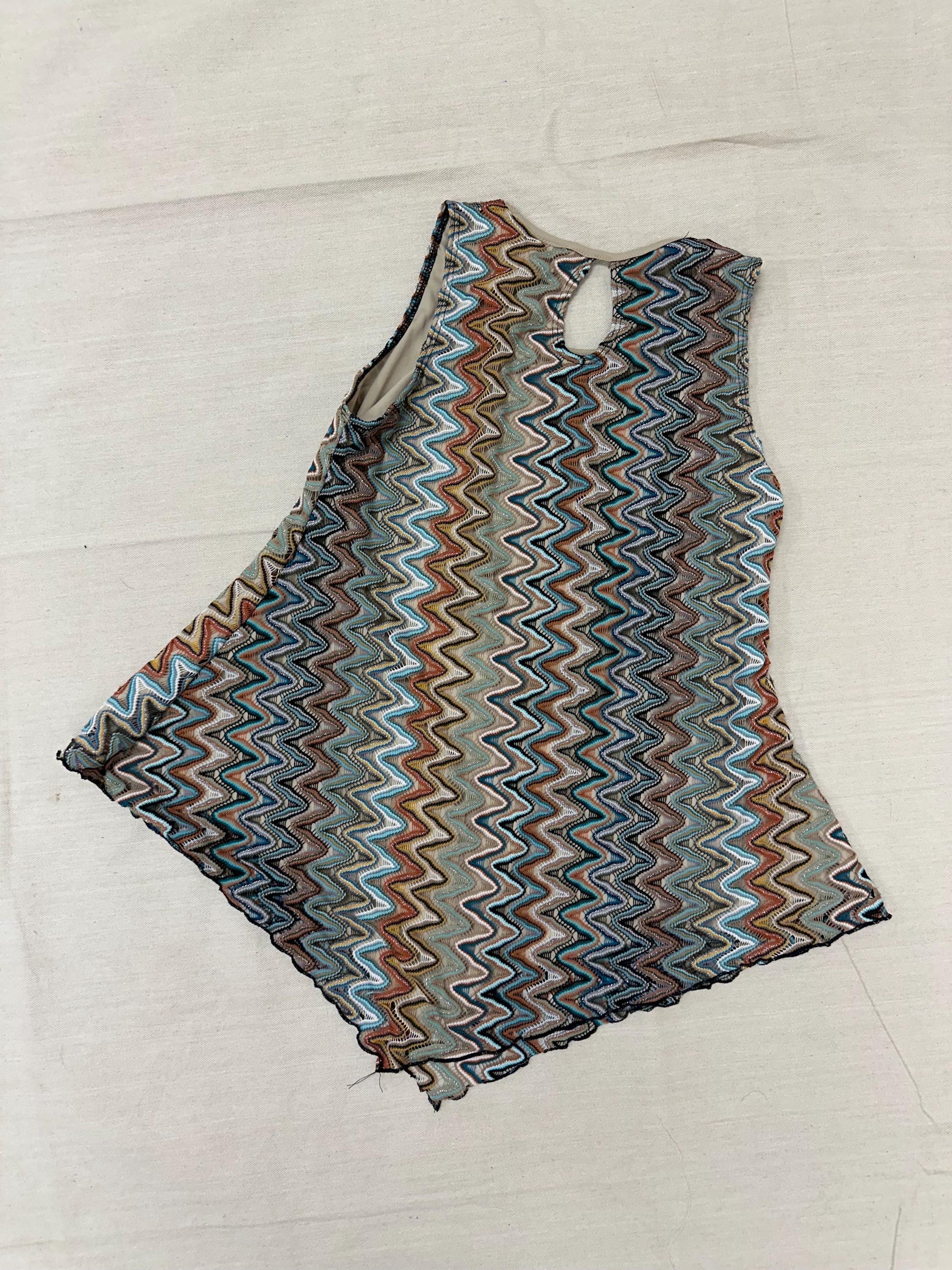 Vintage 90s Elizabeth Zig Zag Strechy Tank Top | Size Medium