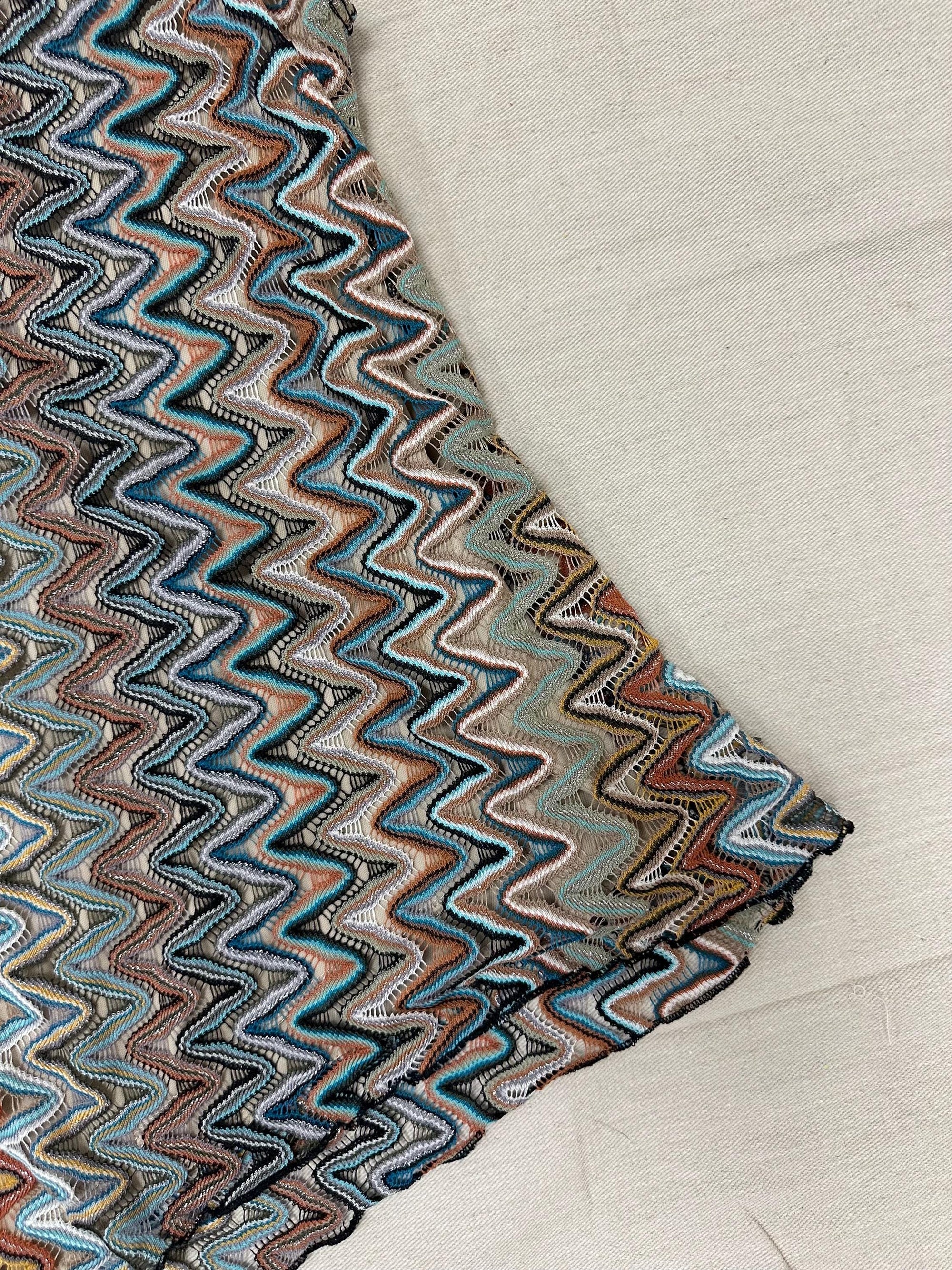 Vintage 90s Elizabeth Zig Zag Strechy Tank Top | Size Medium