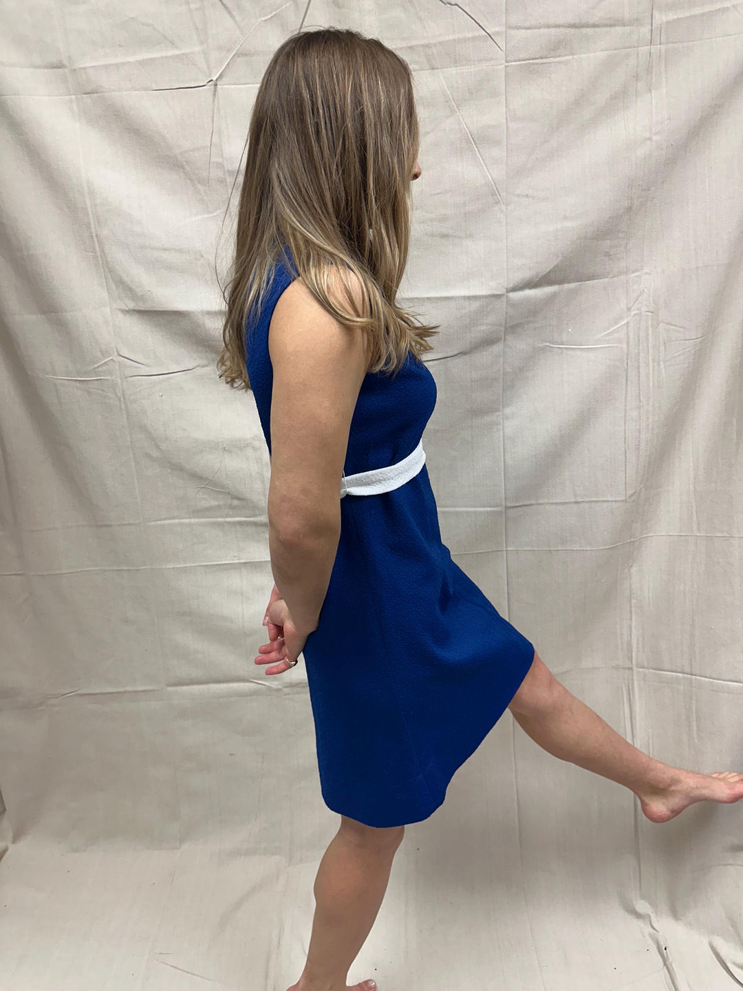 Vintage 1960s Blue Mod Mini Dress with White Trim | Size 6