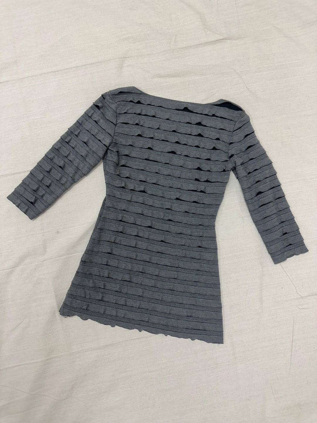 Vintage Y2K Grey Ruffle Tunic Dress | Size Medium