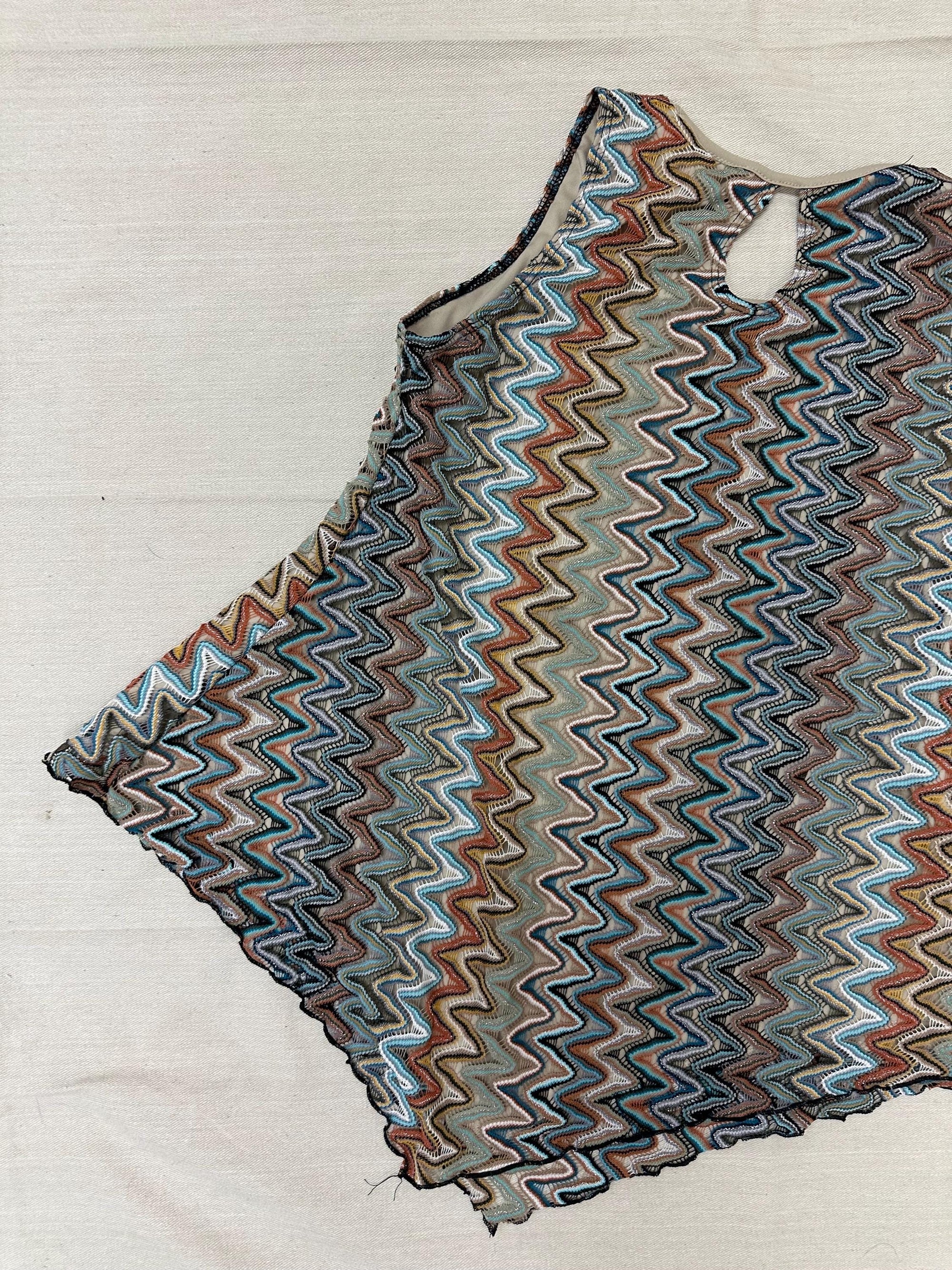 Vintage 90s Elizabeth Zig Zag Strechy Tank Top | Size Medium