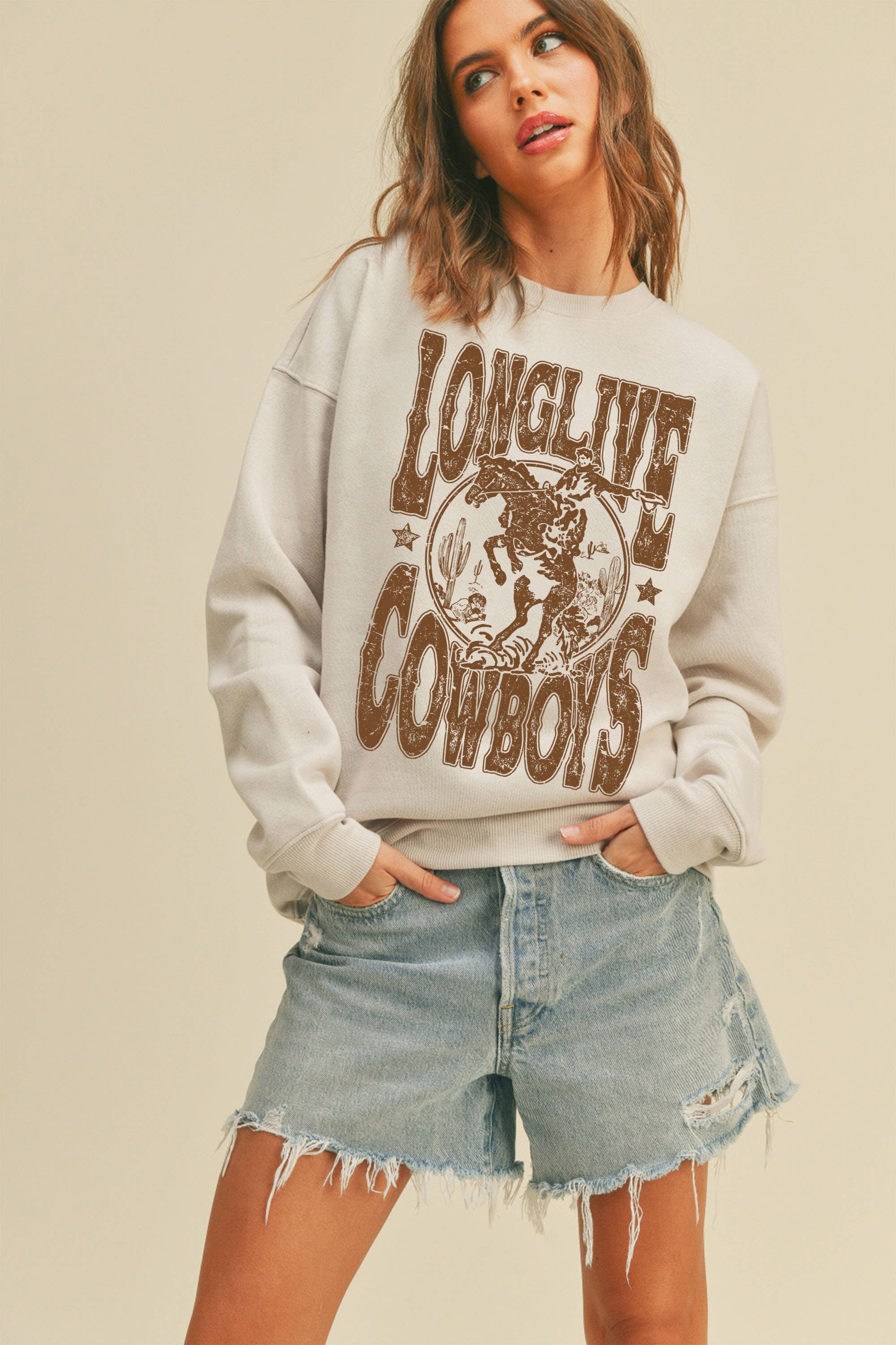 Long Live Cowboys Graphic Sweatshirt: HEATHER DUSTY