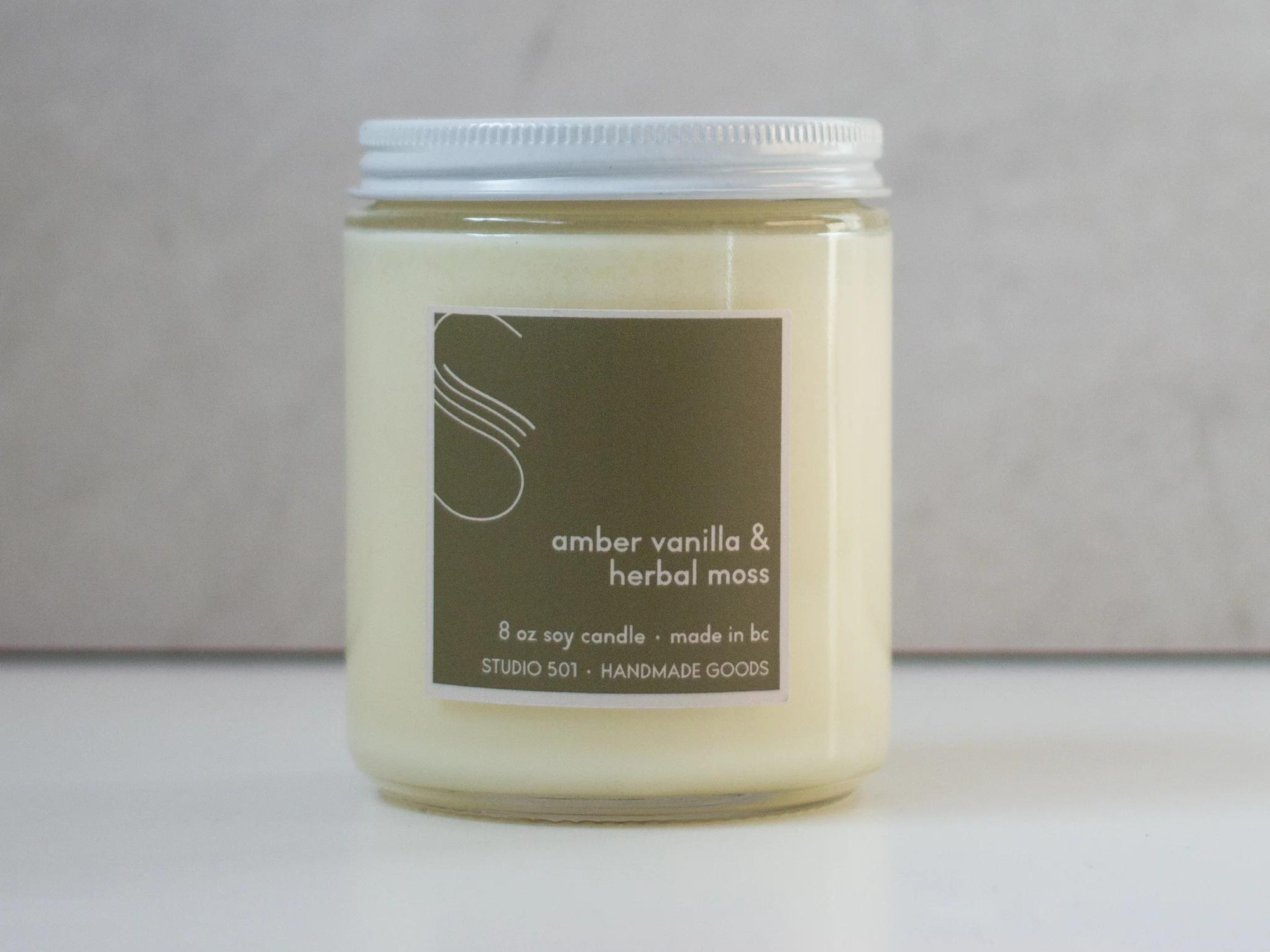 501 Amber Vanilla + Herbal Moss 8 oz Soy Candle